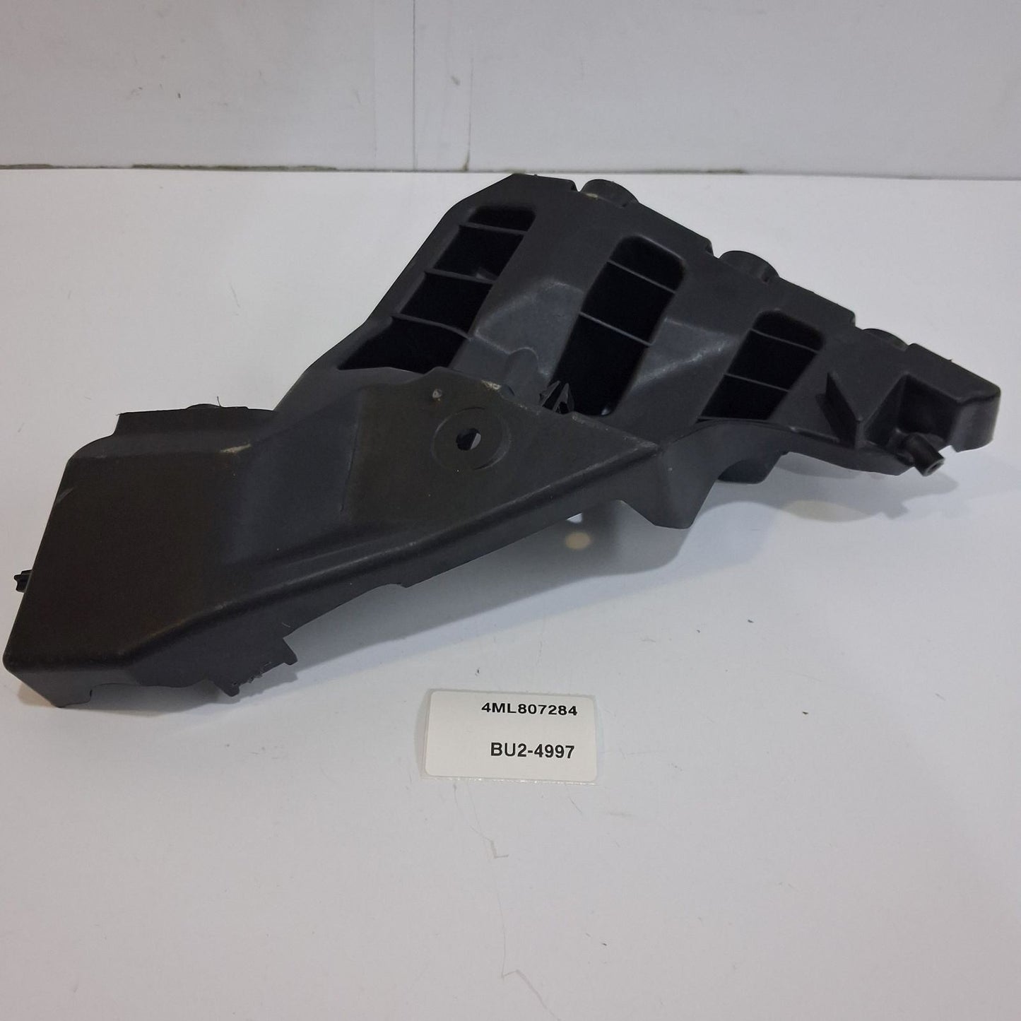 2018-2024 Lamborghini Urus Front Bumper Guide Part 4ML807284