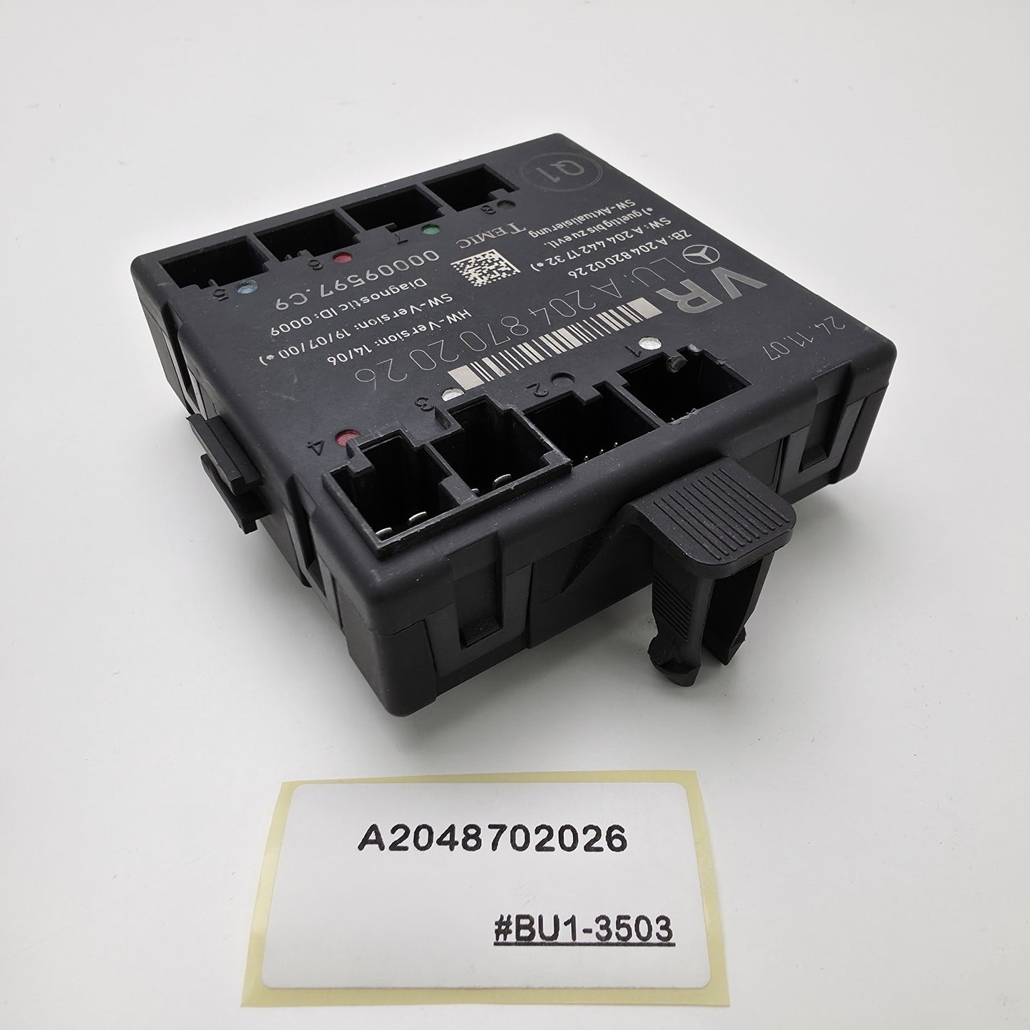 2008-2014 Mercedes-Benz C-Class Front Right Door Control Module A2048702026
