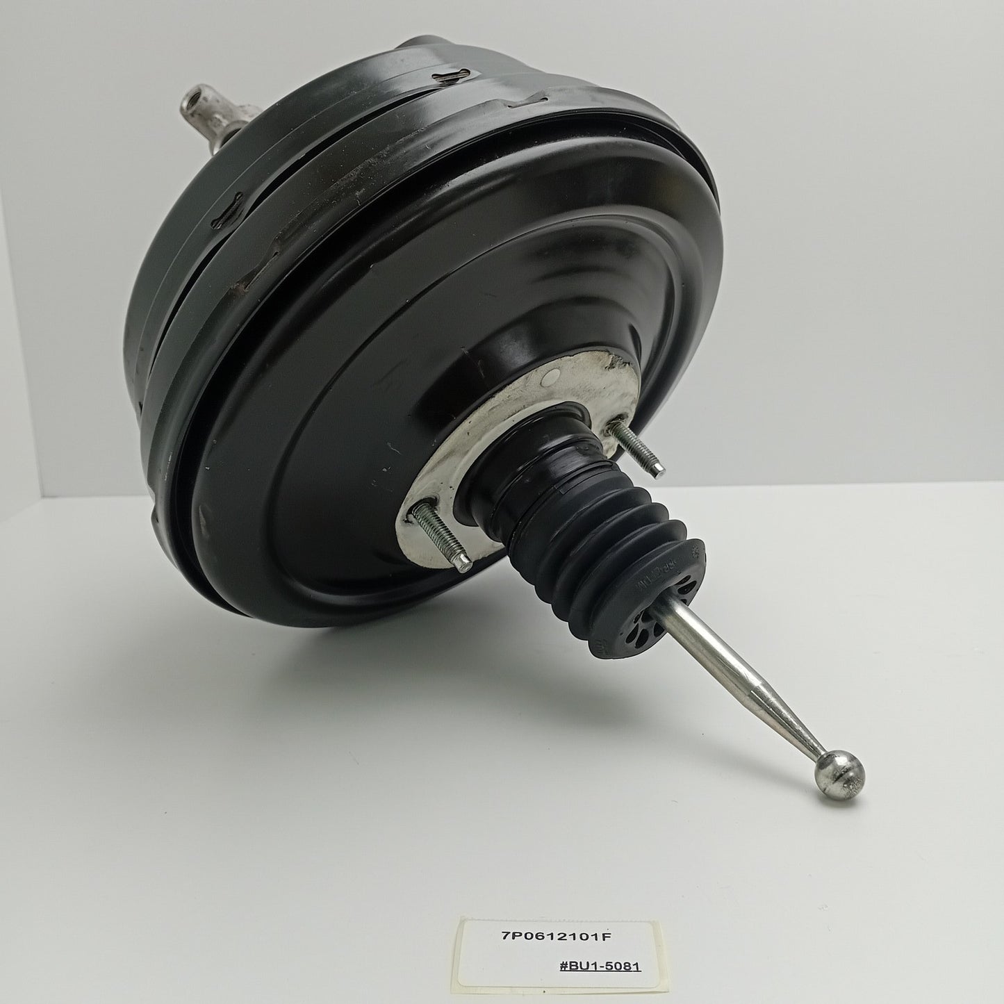 2011-2018 Porsche Cayenne Power Brake Booster 7P0612101F