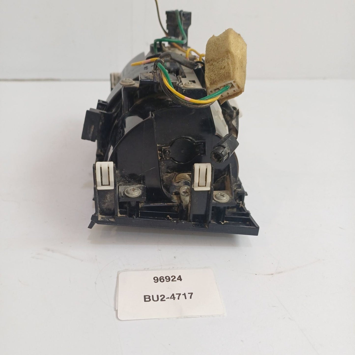 2022-2025 Nissan Pathfinder Finisher Console Indicator 96924