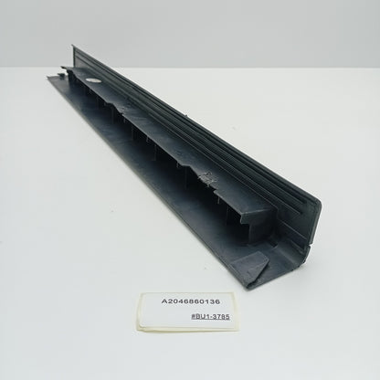 2007-2014 Mercedes-Benz C-Class Door Sill Panel Front Left A2046860136