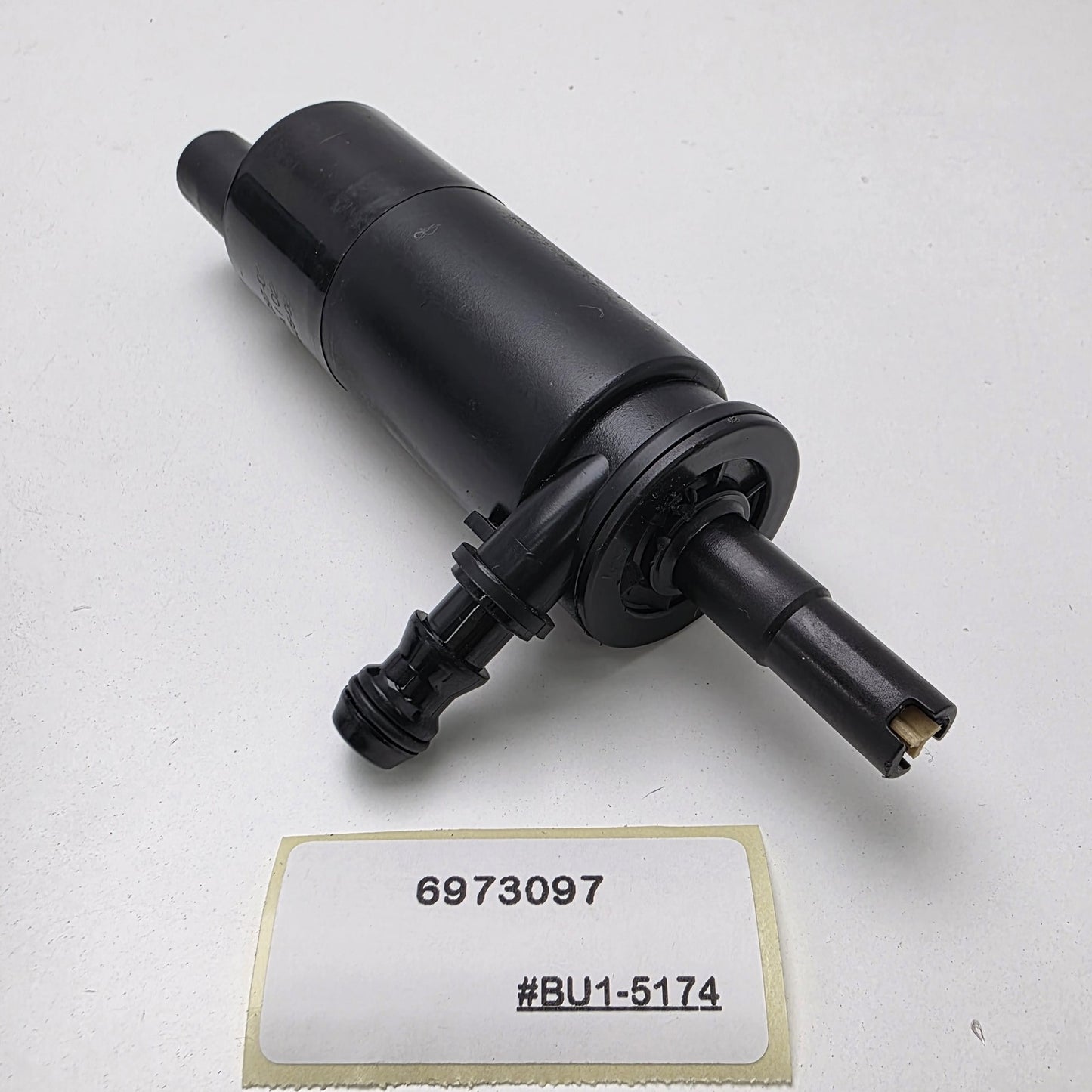 2004-2010 BMW 3 Series Headlight Washer Fluid Pump 6973097