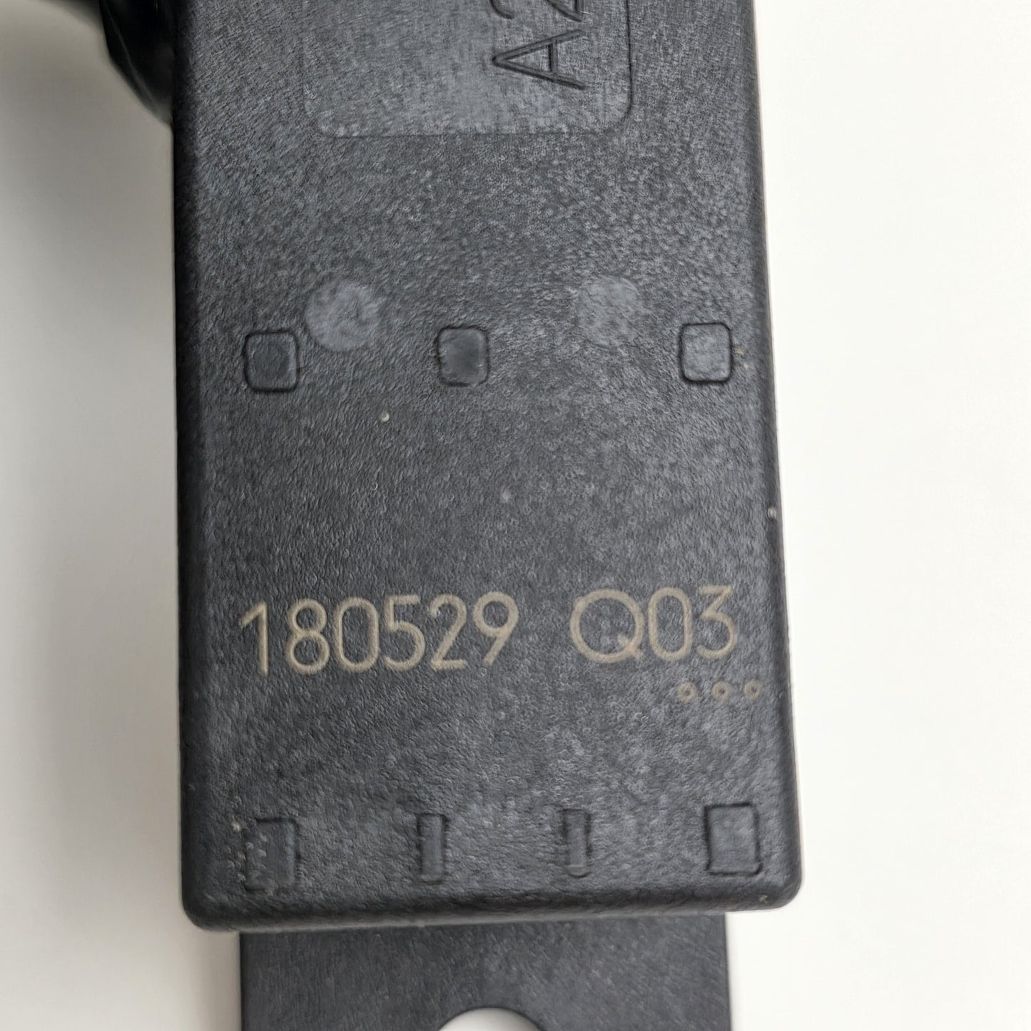 2015-2022 Mercedes-Benz GLC300 Keyless Entry Control Unit Antenna A2059053005