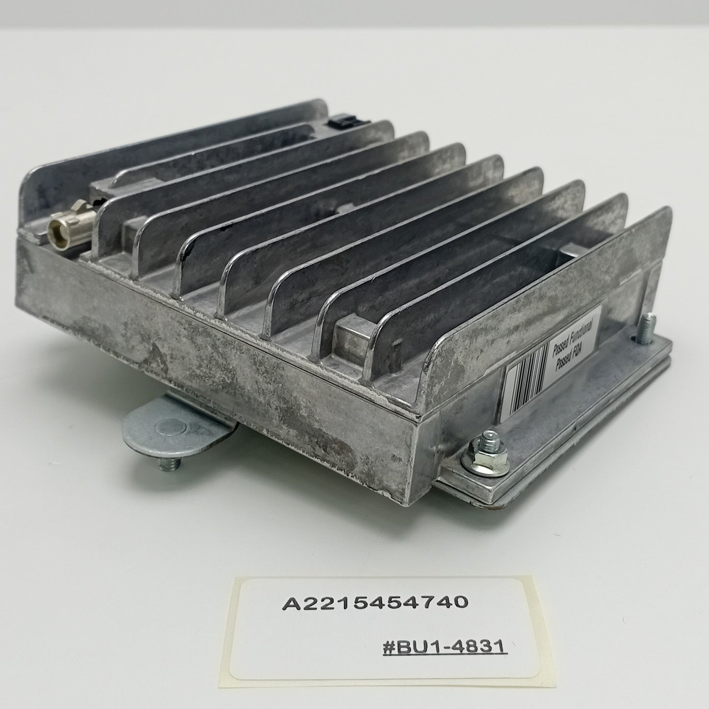 2007-2009 Mercedes-Benz CL550 BRACKET, DUAL BAND COMPENSATOR A2215454740