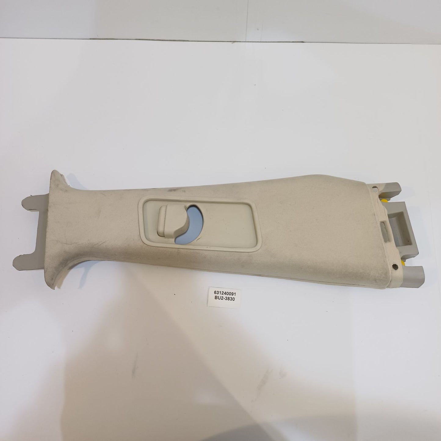 2010-2013 Land Rover Range Rover Sport Right B Pillar Cover Trim 631240091