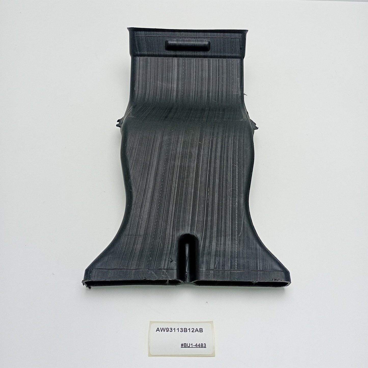 2011-2019 Jaguar XJ Cabin Air Duct Channel AW93113B12AB