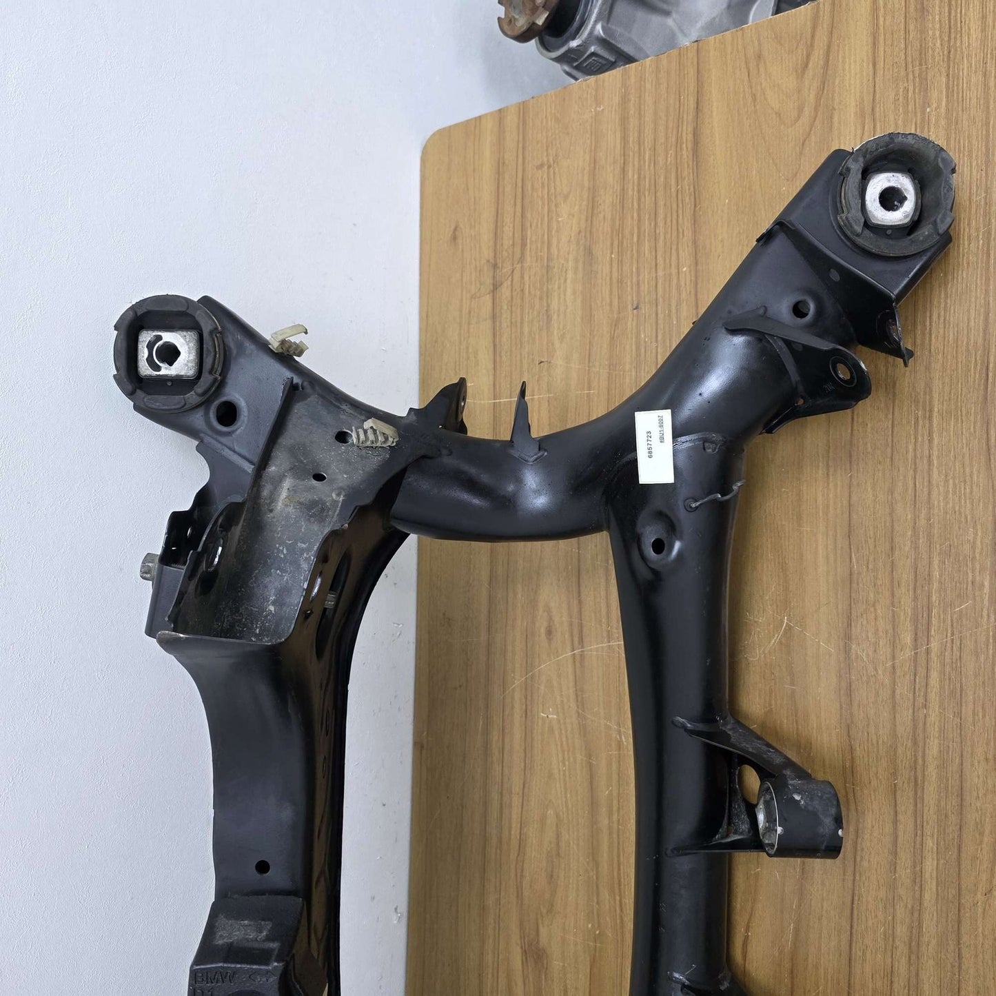 2012-2015 BMW F30 Rear Axle Subframe Suspension Support Carrier 6857723
