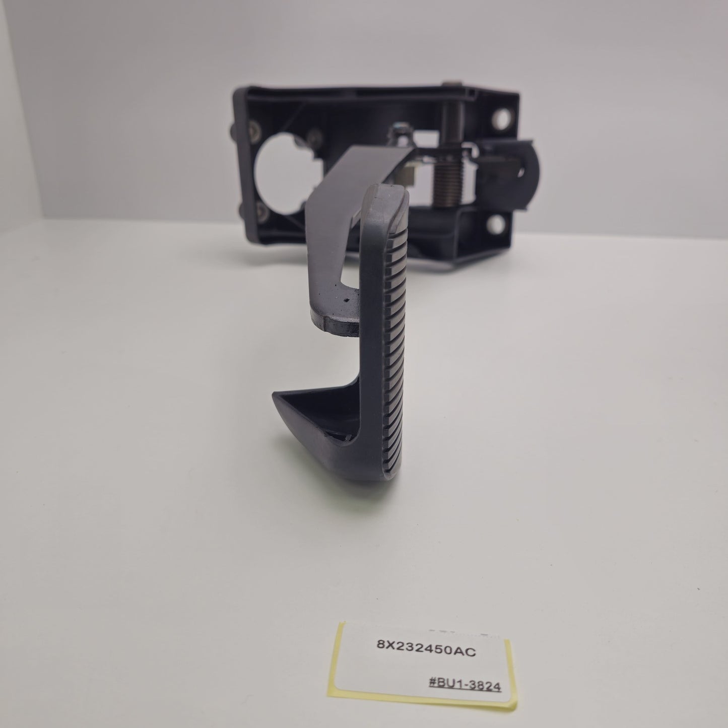 2009-2015 Jaguar XF Brake Pedal Assembly 8X232450AC