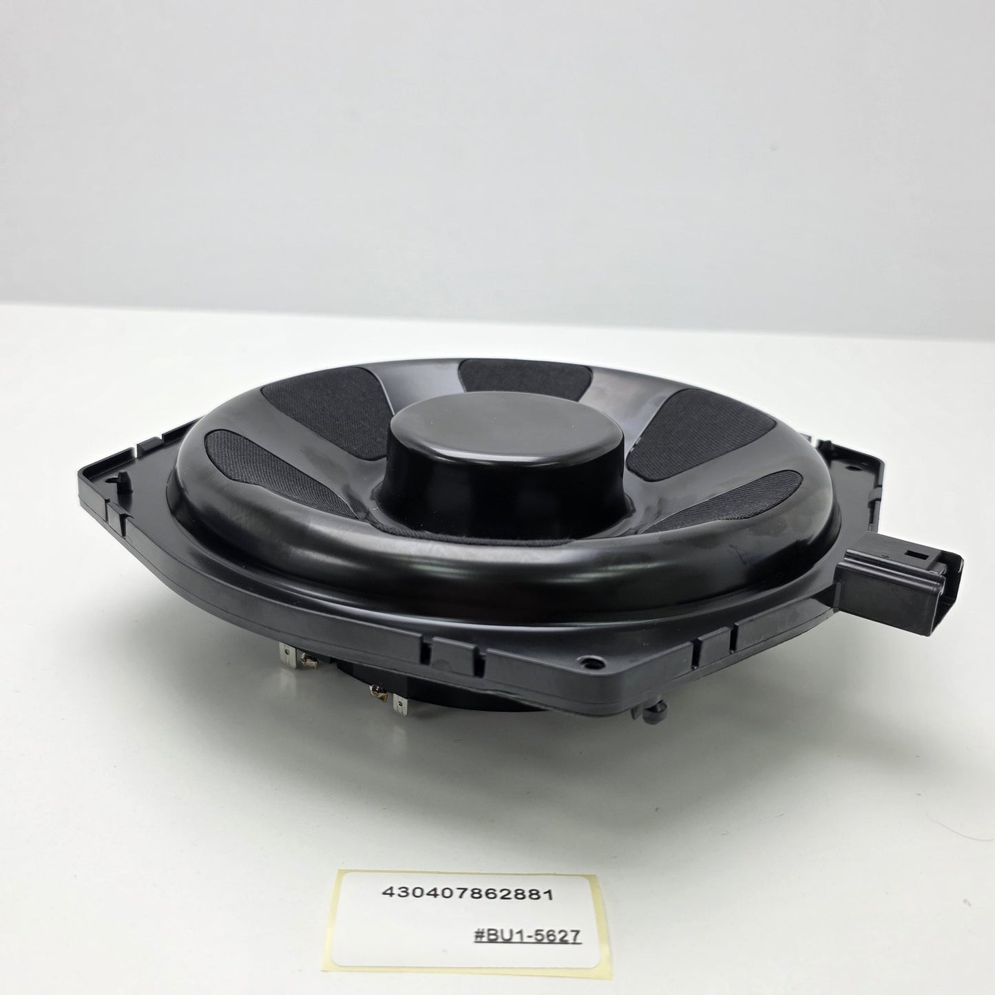 2013-2022 Land Rover Range Rover L405 Rear Audio Subwoofer 430407862881