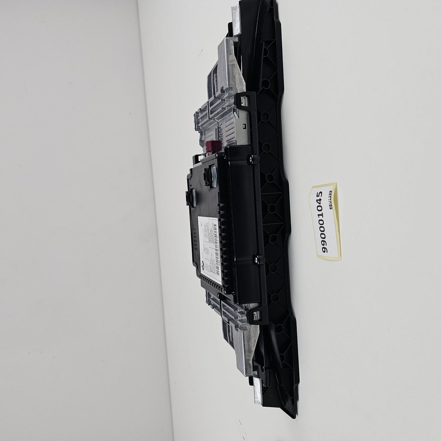 2009-2017 BMW 5 Series F10/F11 MULTI-MEDIA DISPLAY SCREEN (HEAD UNIT) 990001045