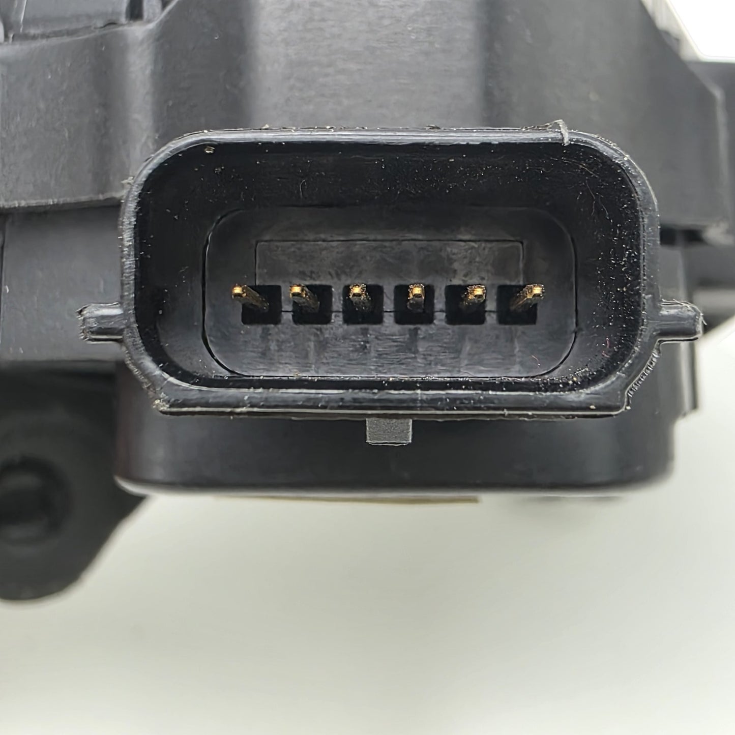 2020-2024 Land Rover Defender Gas Pedal Accelerator Module GK529F836AA