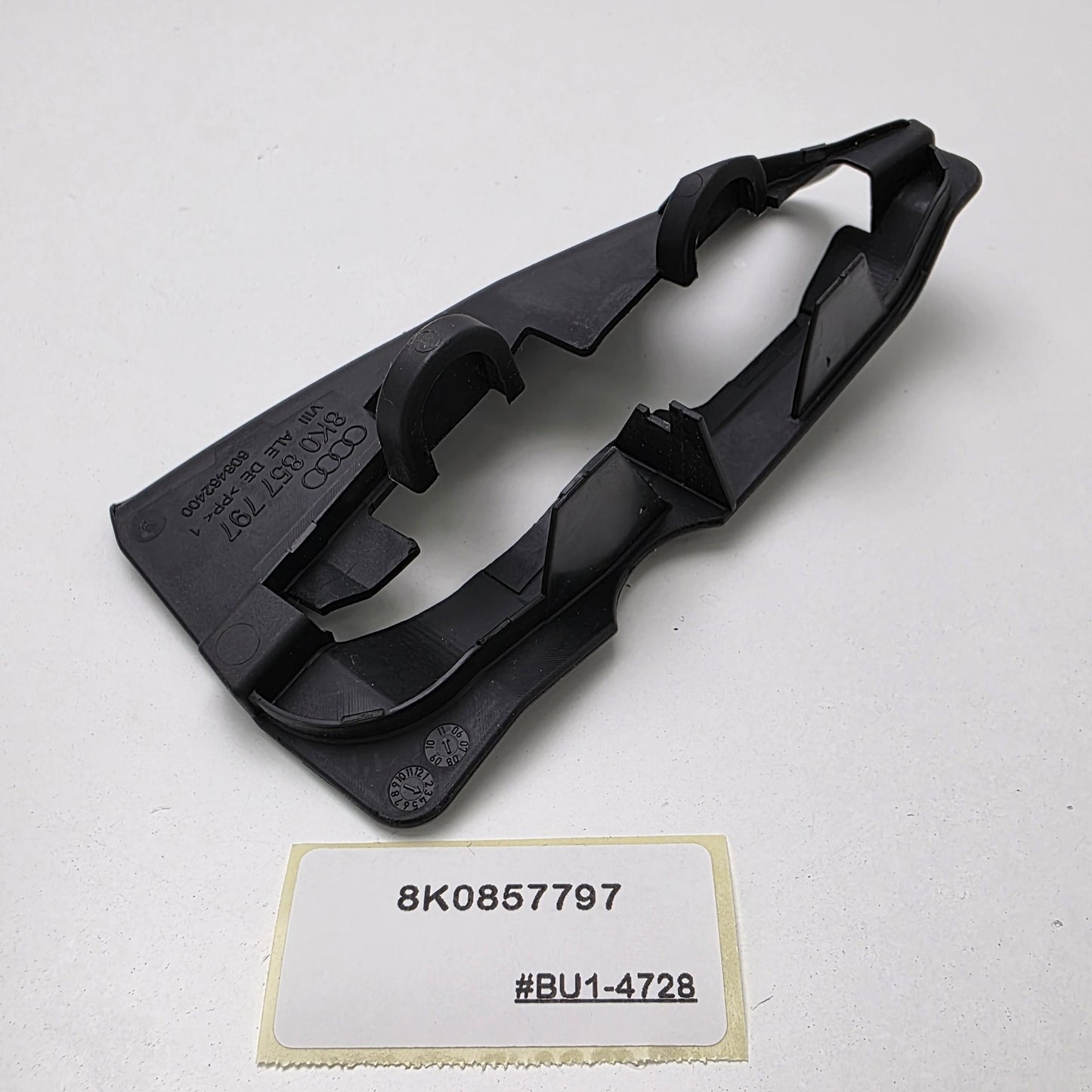 2007-2016 Audi A4 REAR SEAT BELT BUCKLE 8K0857797