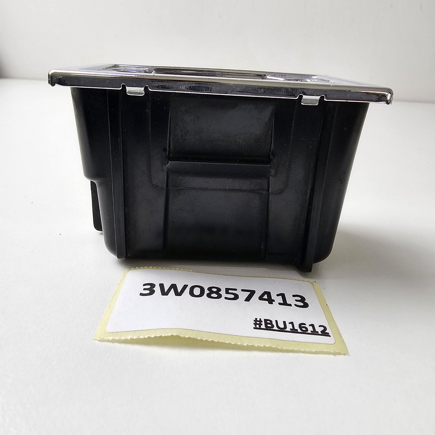 2003-2012 Bentley Continental GTC Center Console Ashtray Insert 3W0857413