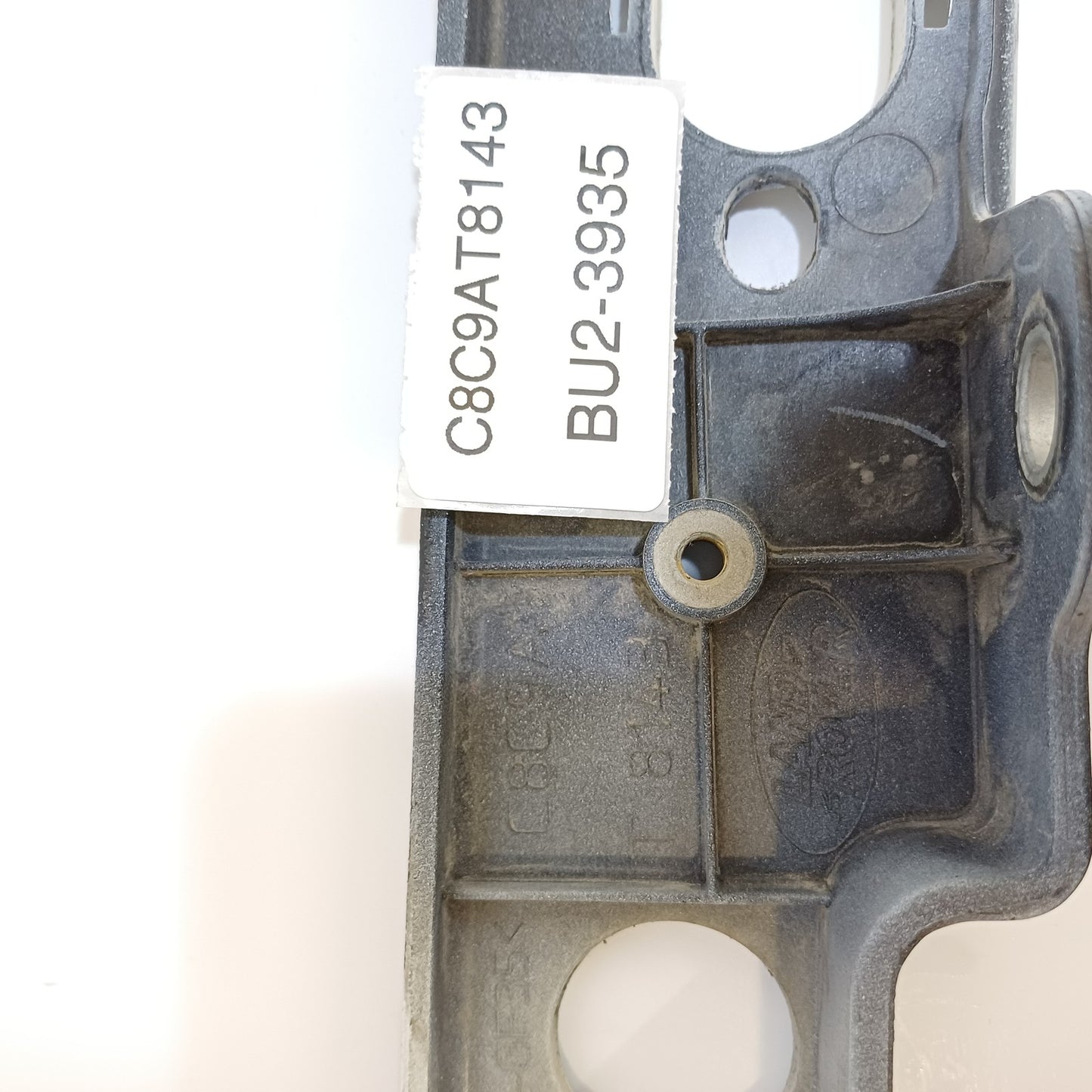 2013-2023 Land Rover Range Rover Sport L494 Fender Bracket C8C9AT8143