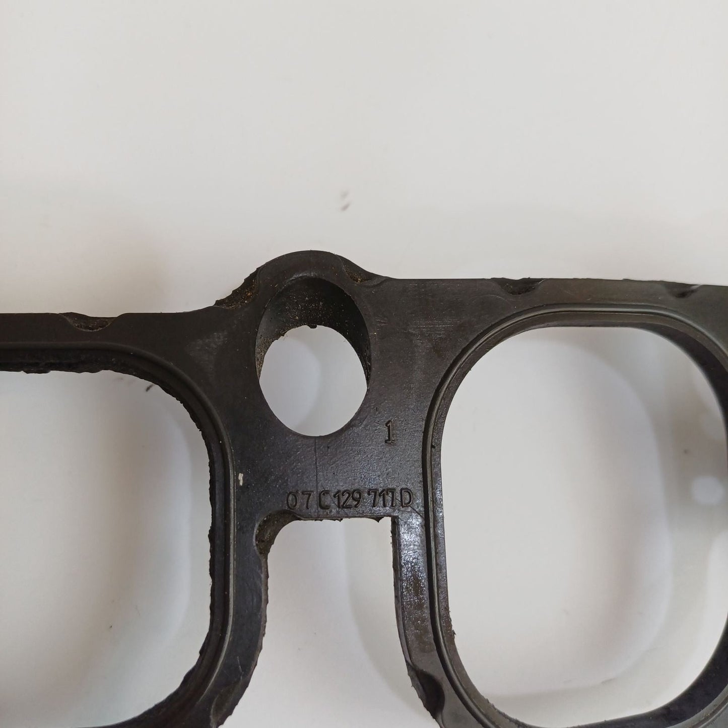 2004-2006 Audi S8 Intake Manifold Gasket 07C129717D