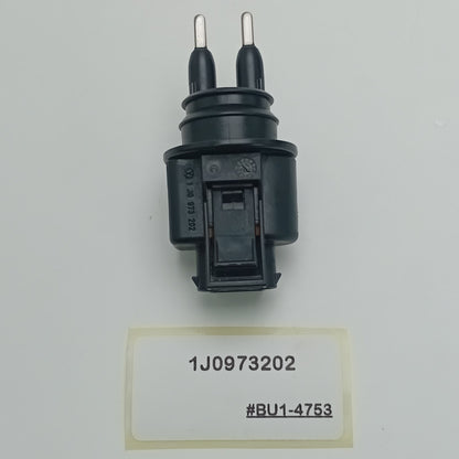 2000-2011 Audi A7 Coolant Level Sensor Connector 1J0973202