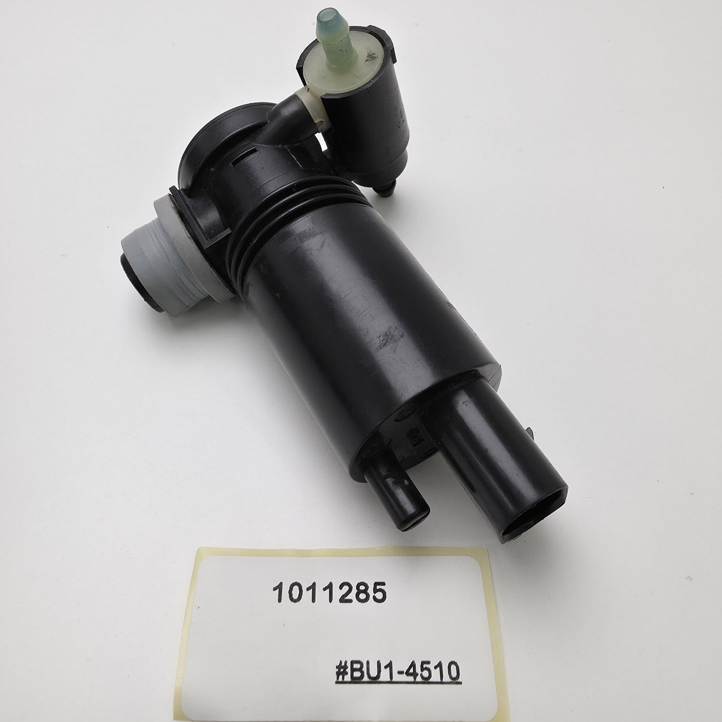 2011-2018 LAND ROVER RANGE ROVER EVOQUE Windscreen Washer Pump 1011285