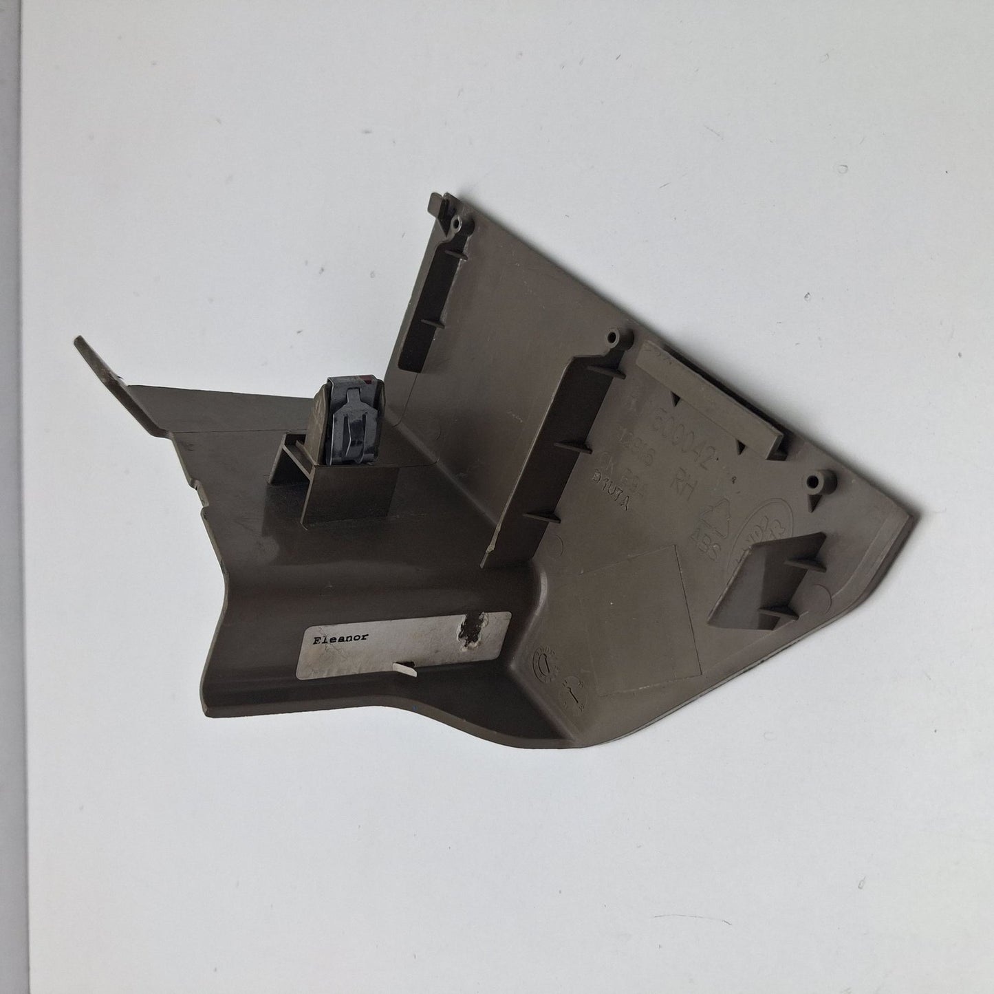 2005-2013 Land Rover LR3 Front Right Seat Track Cover HJX500042