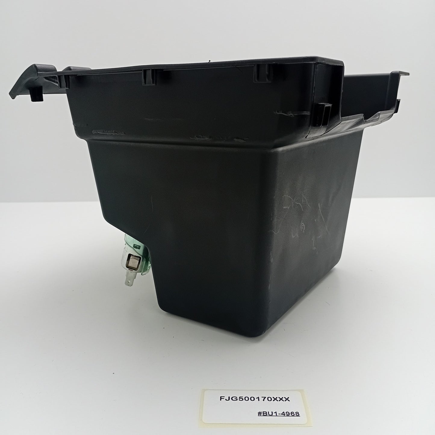 2006-2013 Land Rover Range Rover L322 Centre Console Storage Box FJG500170XXX