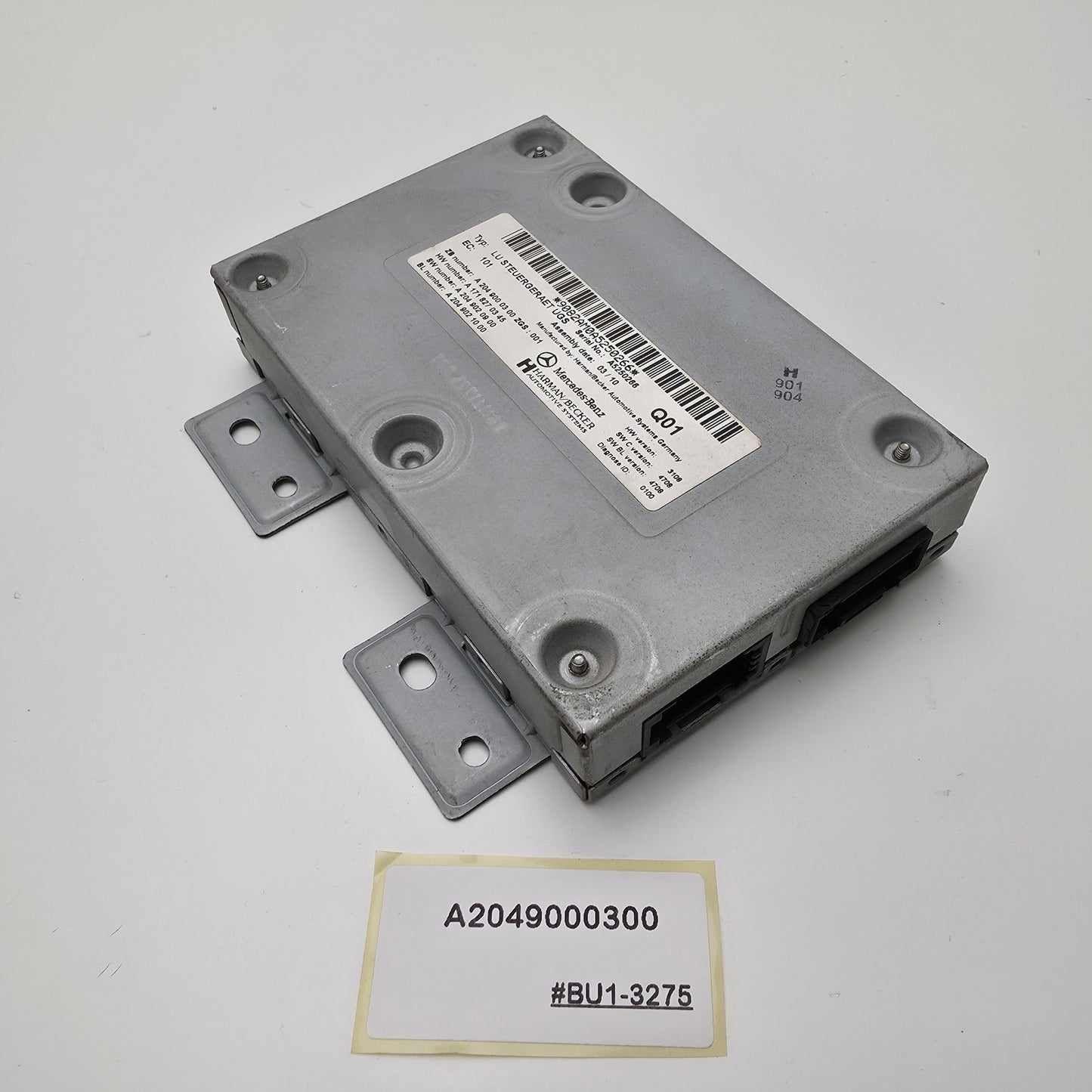 2007-2013 Mercedes-Benz S550 Multimedia Interface Control Module A2049000300