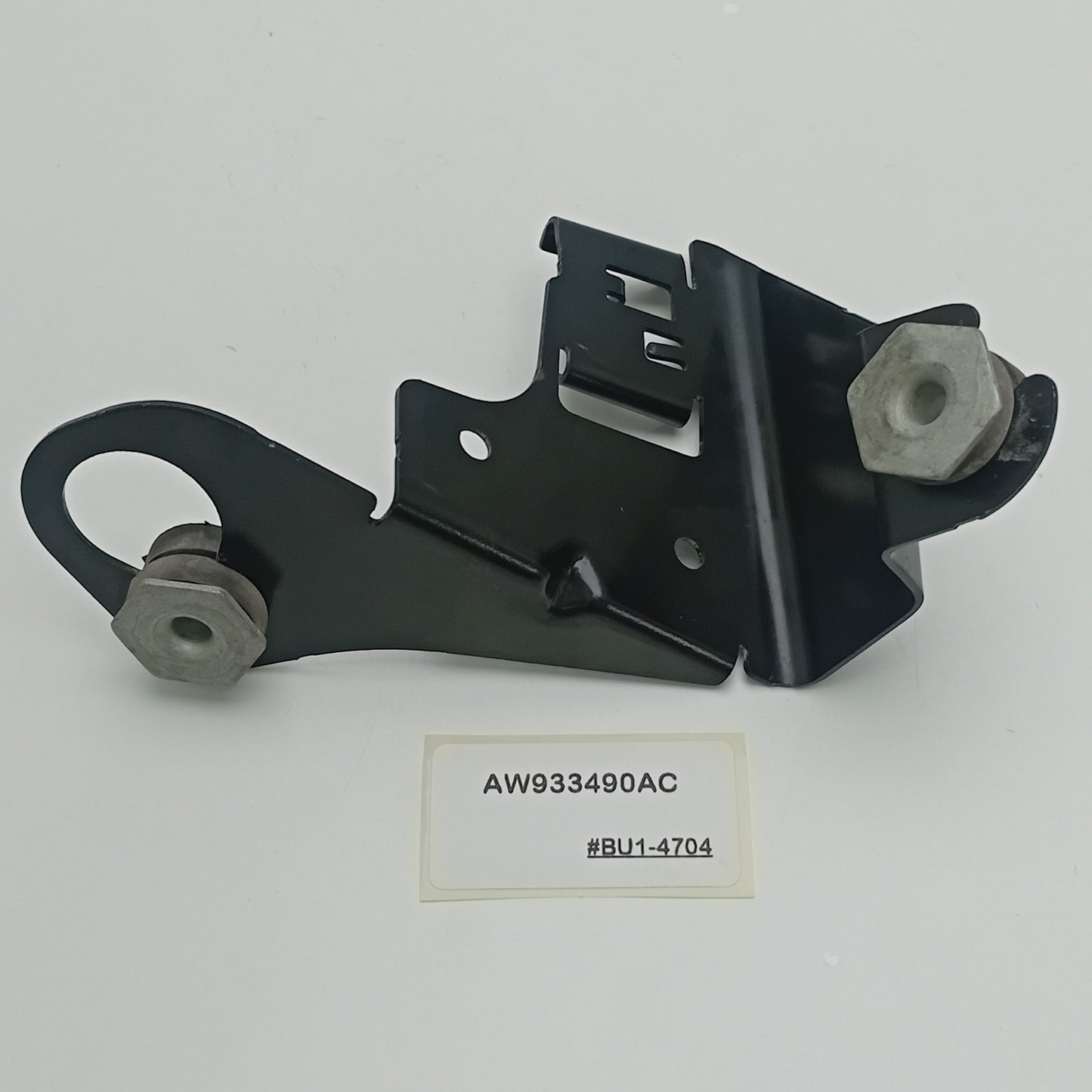 2015 Jaguar XJL POWER STEERING TANK MOUNT AW933490AC