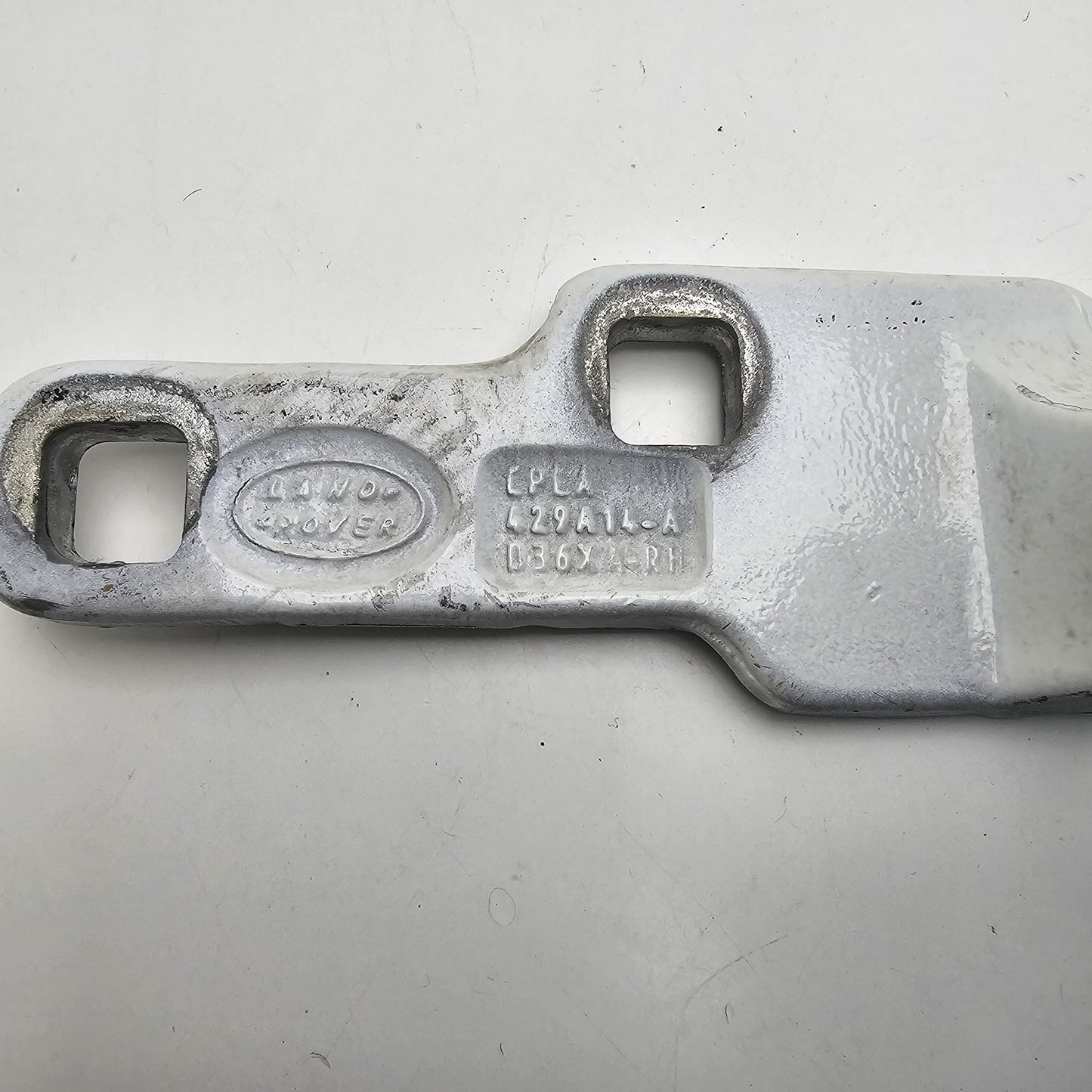 2013-2022 Land Rover Range Rover L405 Lower Tailgate Hinge Right CPLA429A14A