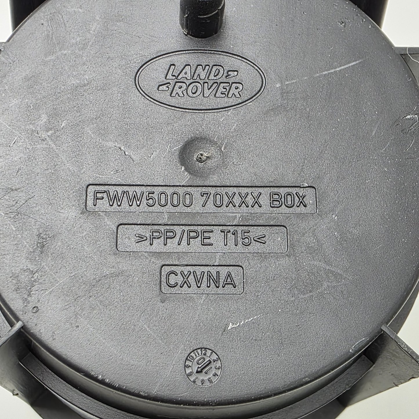 2013 Land Rover Discovery 4 Cup Holder FWW5000