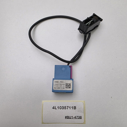 2005-2016 Audi A4 Microphone Bluetooth Phone 4L1035711B