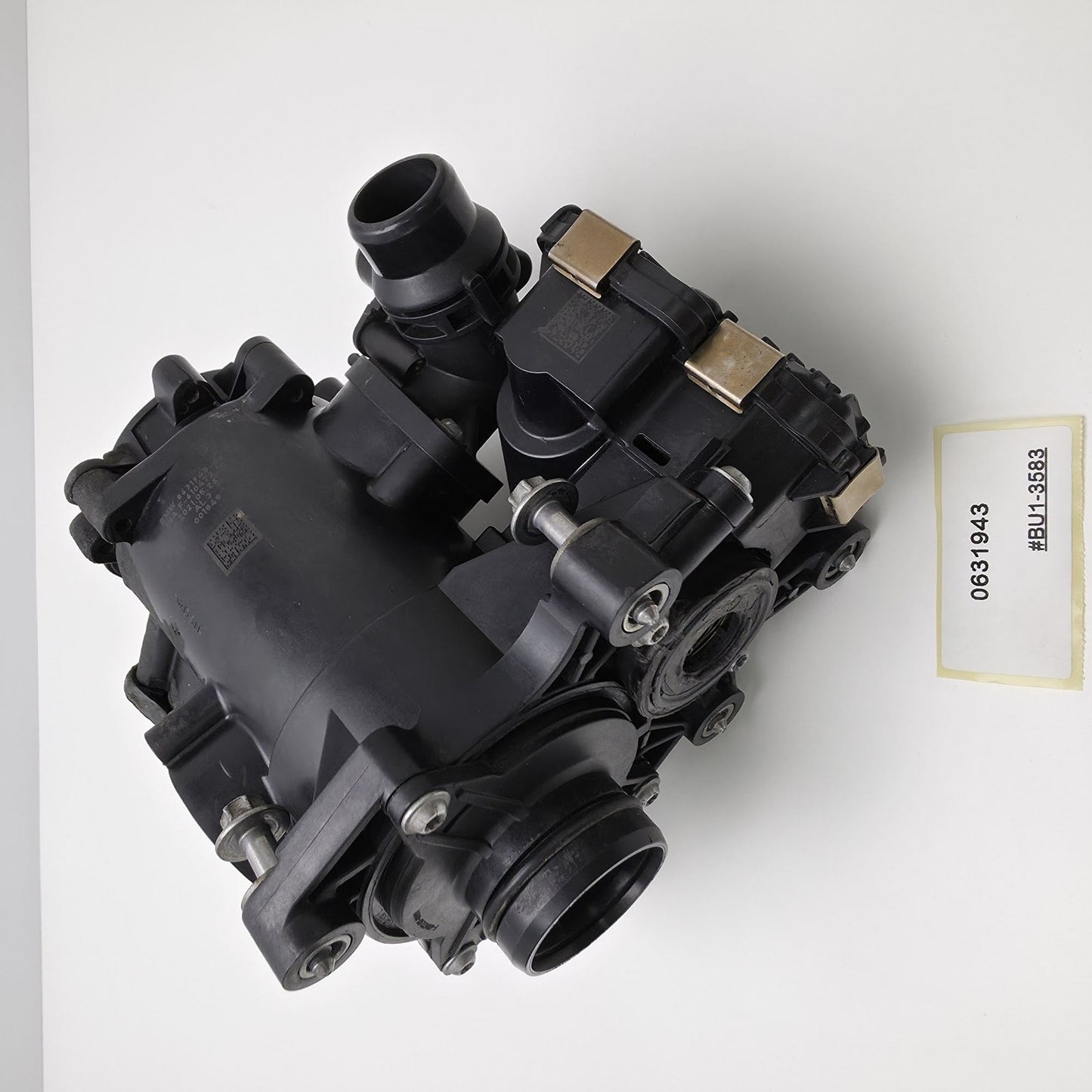 2015-2022 BMW X1 Heat management module 0631943