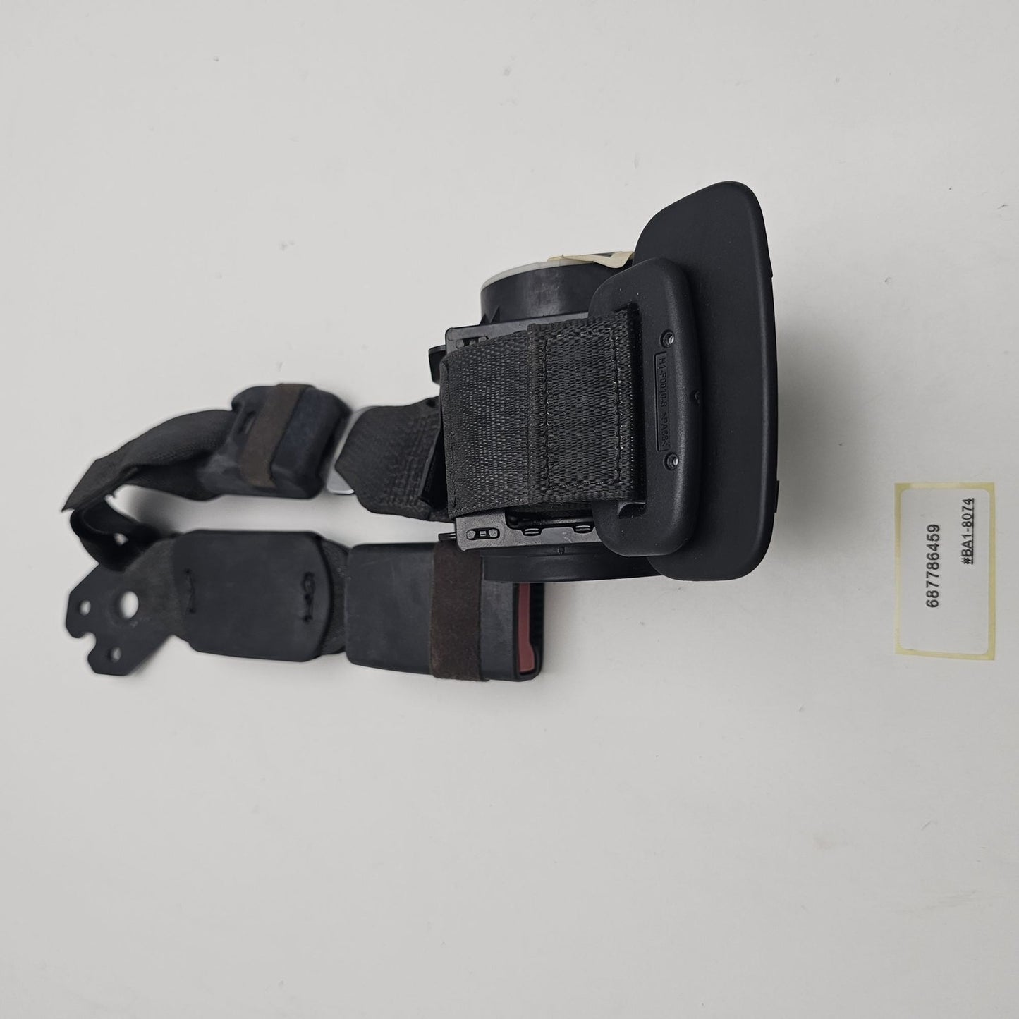 2013-2025 Chevrolet Trax Passenger Right Retractable Seatbelt 687786459