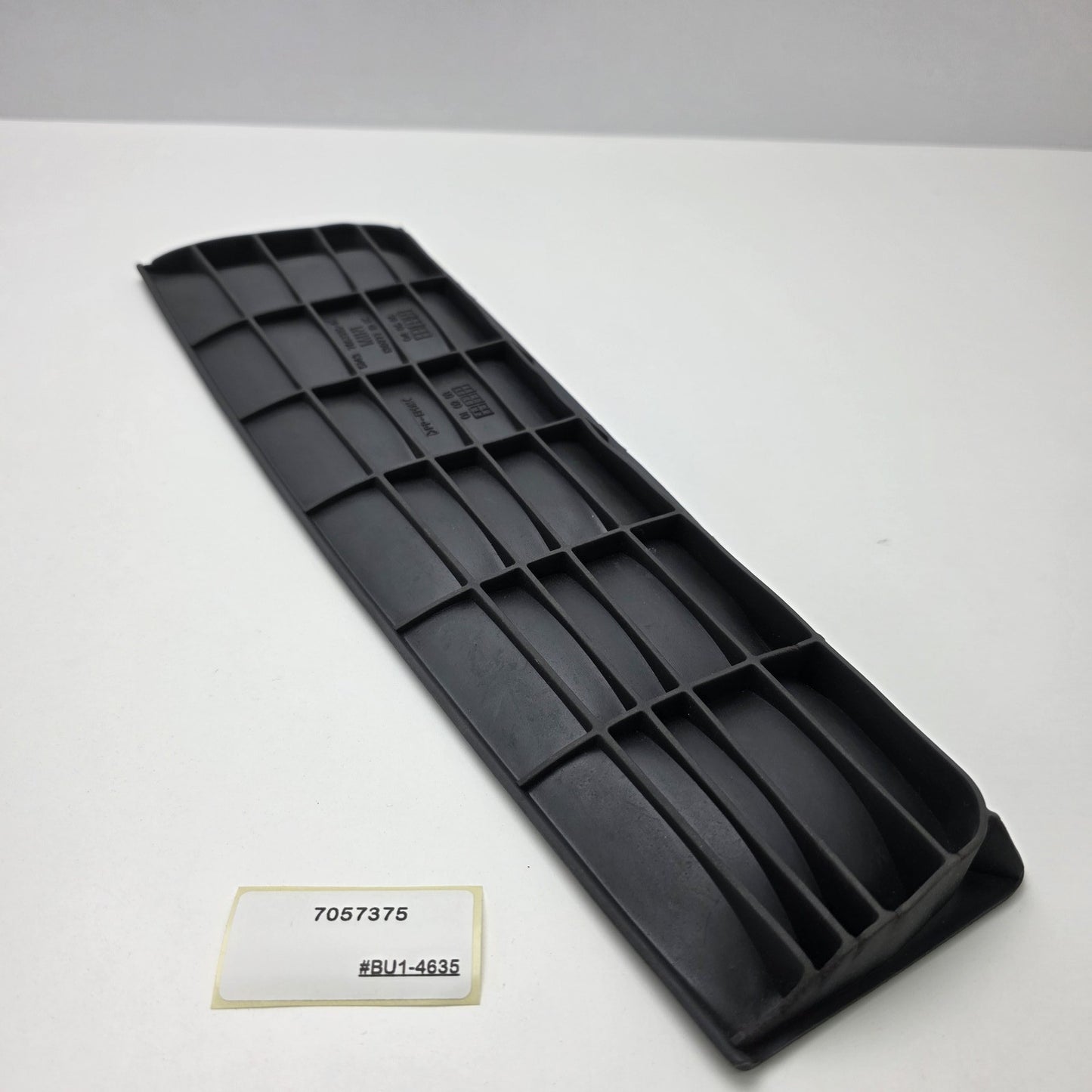2001-2006 Mini R53 Front Left Storing Partition Black Rubber Insert 7057375