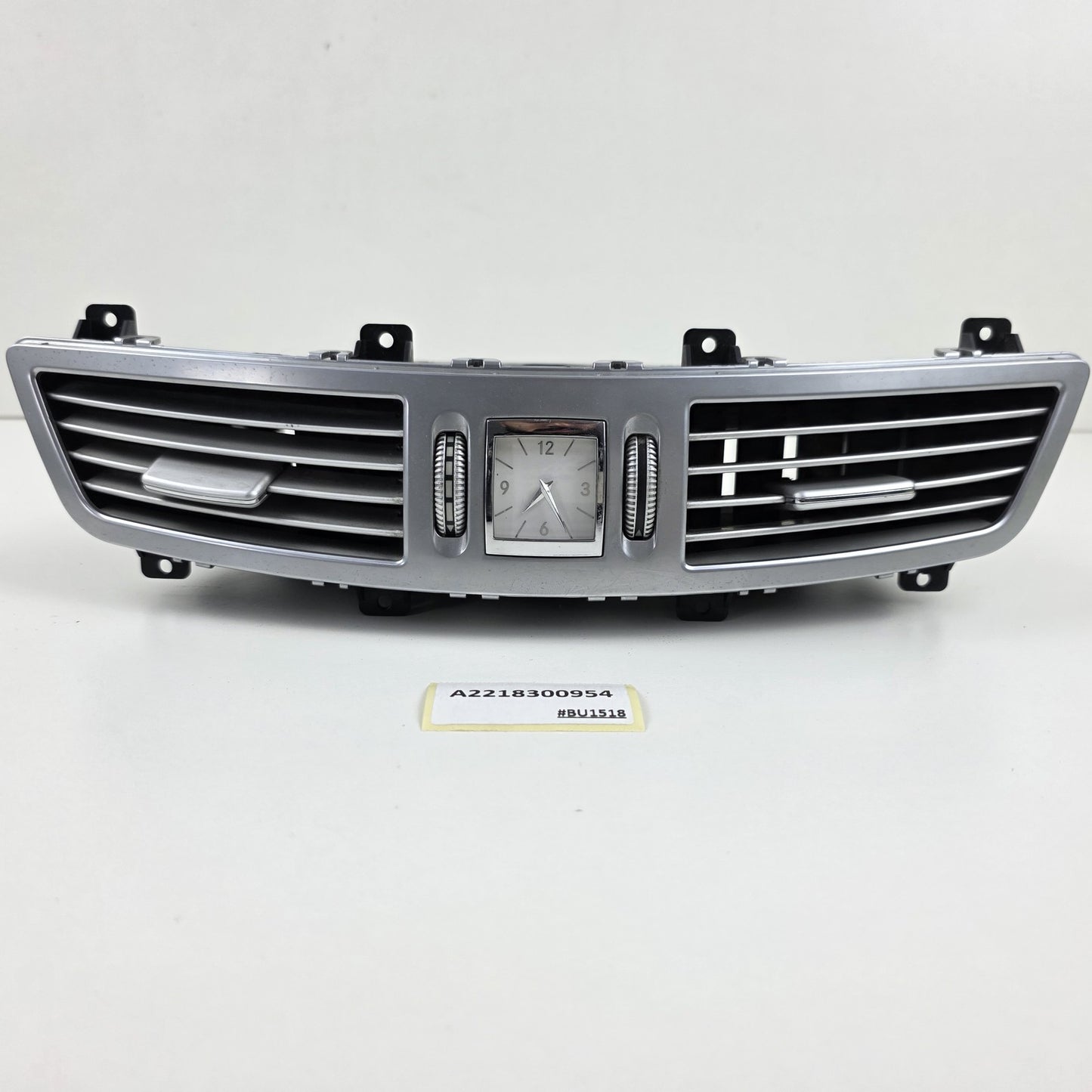 2005-2013 Mercedes-Benz S-Class W221 Center Air Vent A2218300954