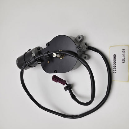2010-2011 BMW 7 Rear Window Sunshade Curtain Motor 9929000069