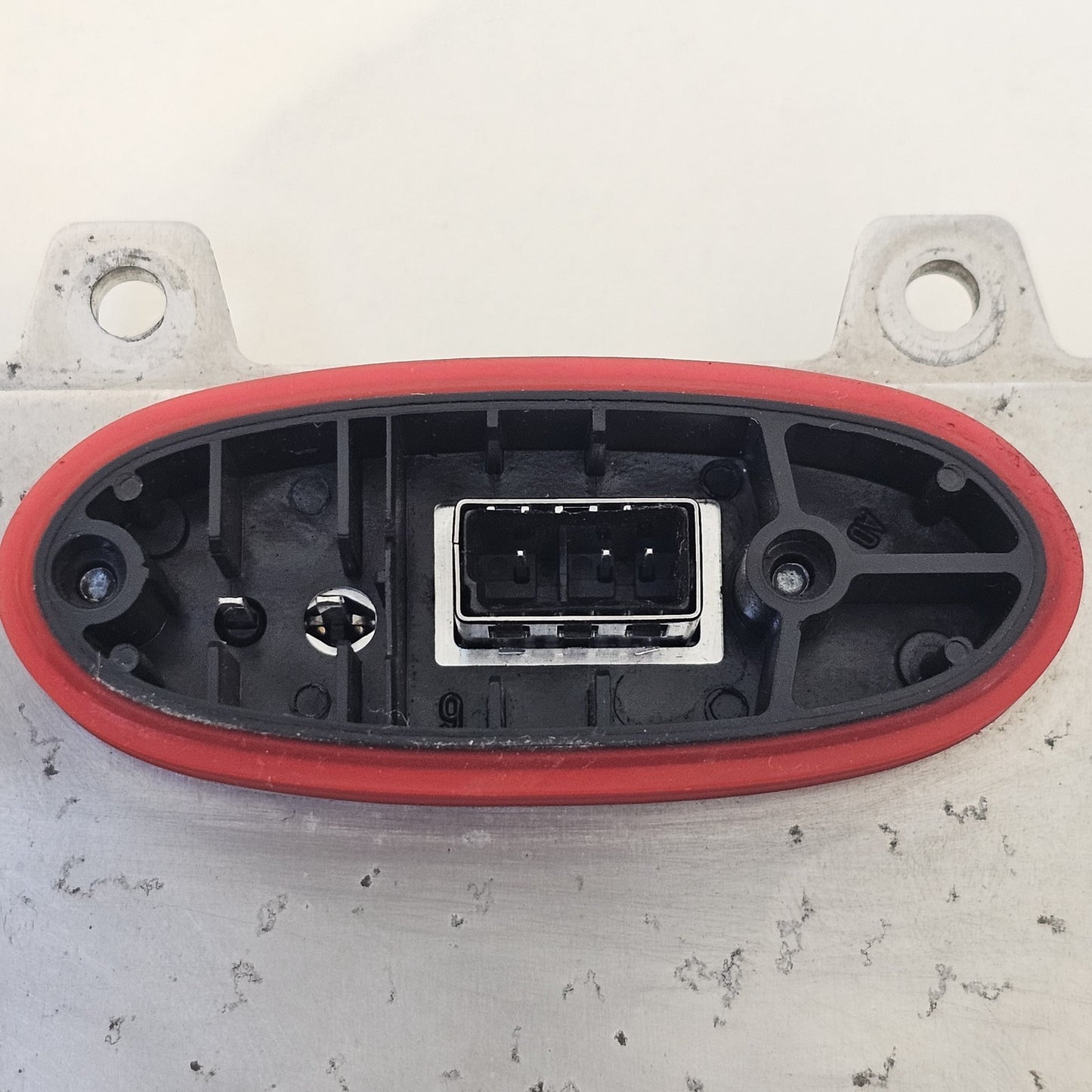 2006-2014 Cadillac Escalade Xenon HID Headlight Ballast Control Unit 5DV00900000
