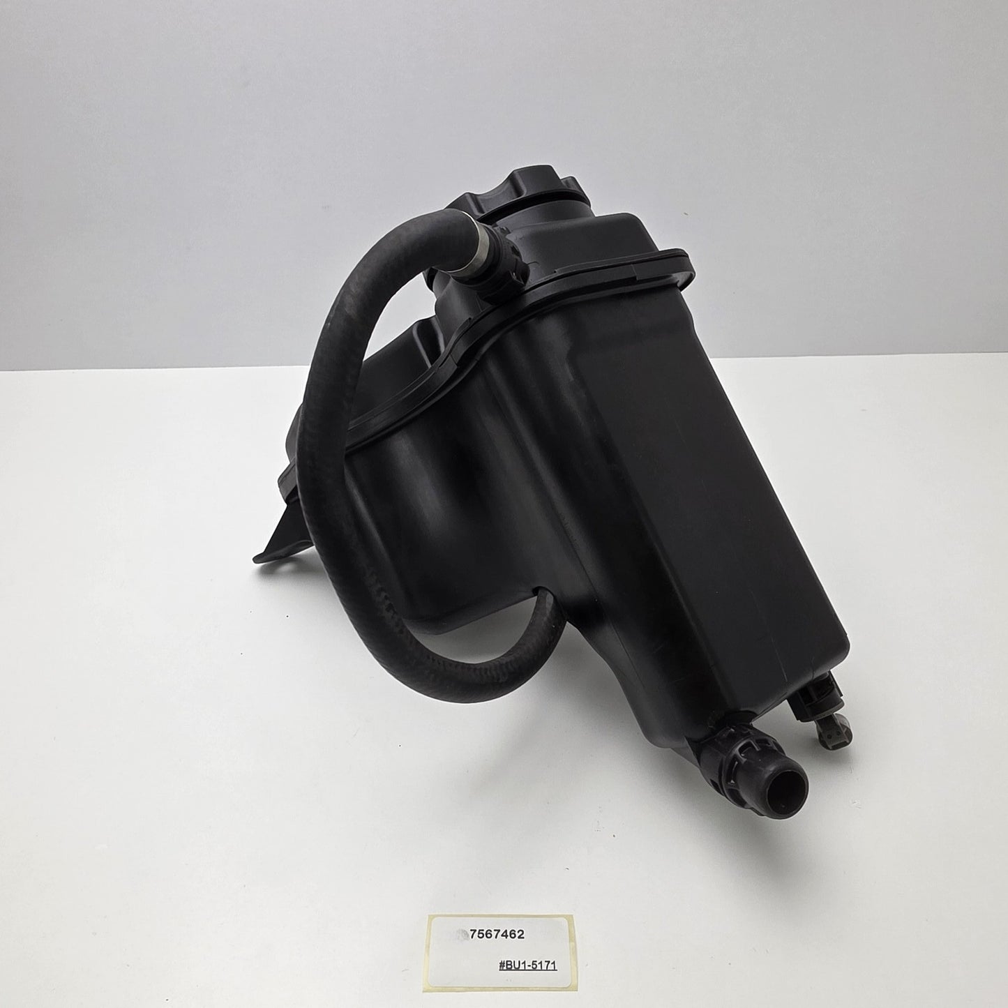2006-2013 BMW E90 Coolant Expansion Tank 7567462