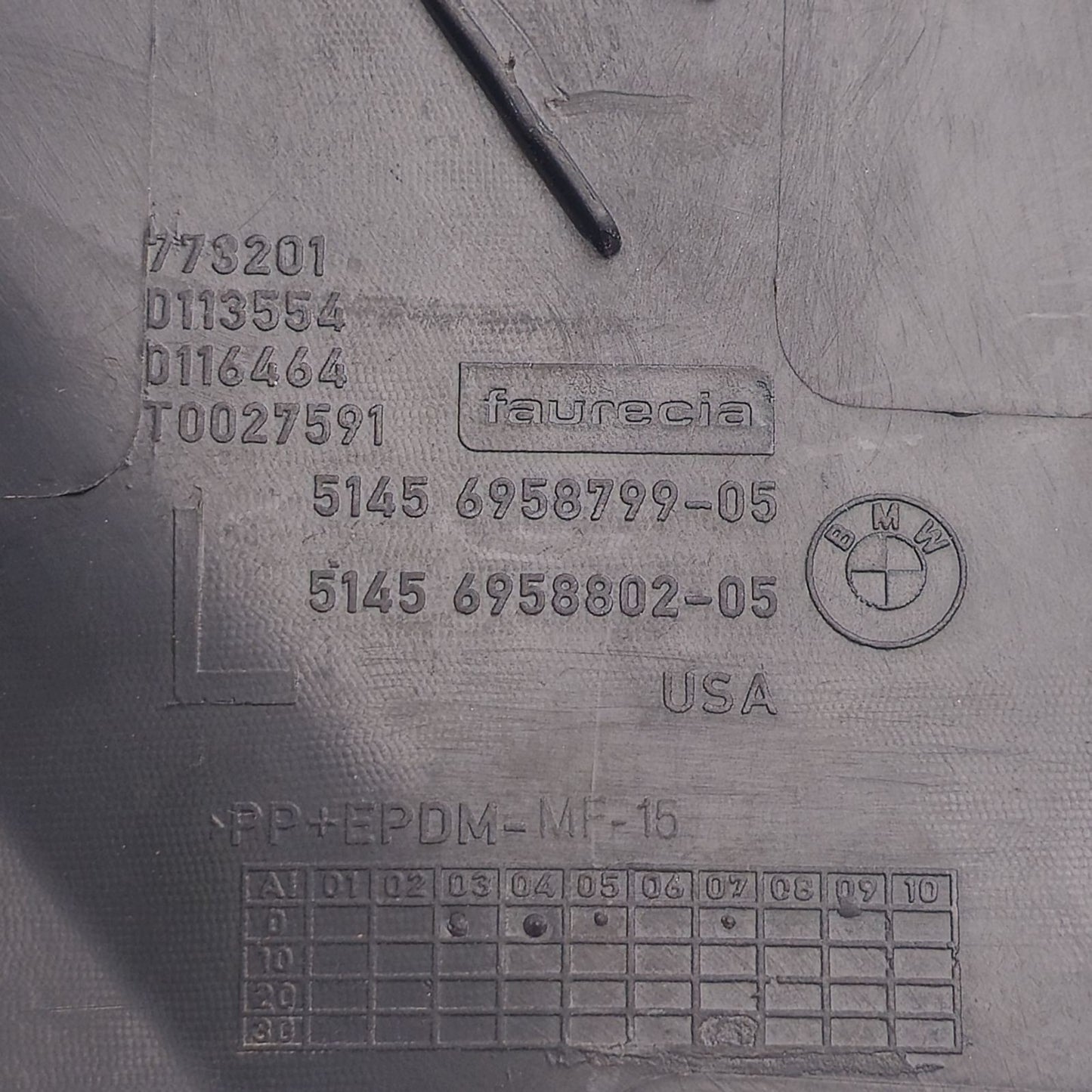 2007-2013 BMW X5 E70 Dashboard Side End Trim 695879905