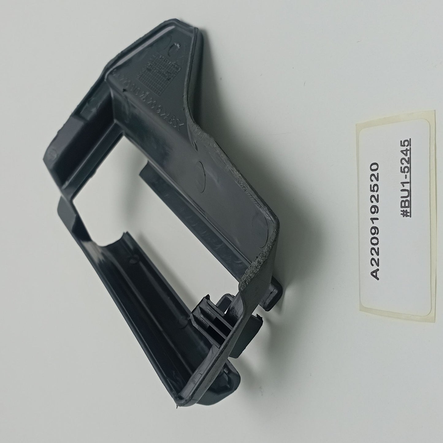 1998-2005 Mercedes-Benz S-Class Inner Rear Cover Slide Left Seat A2209192520