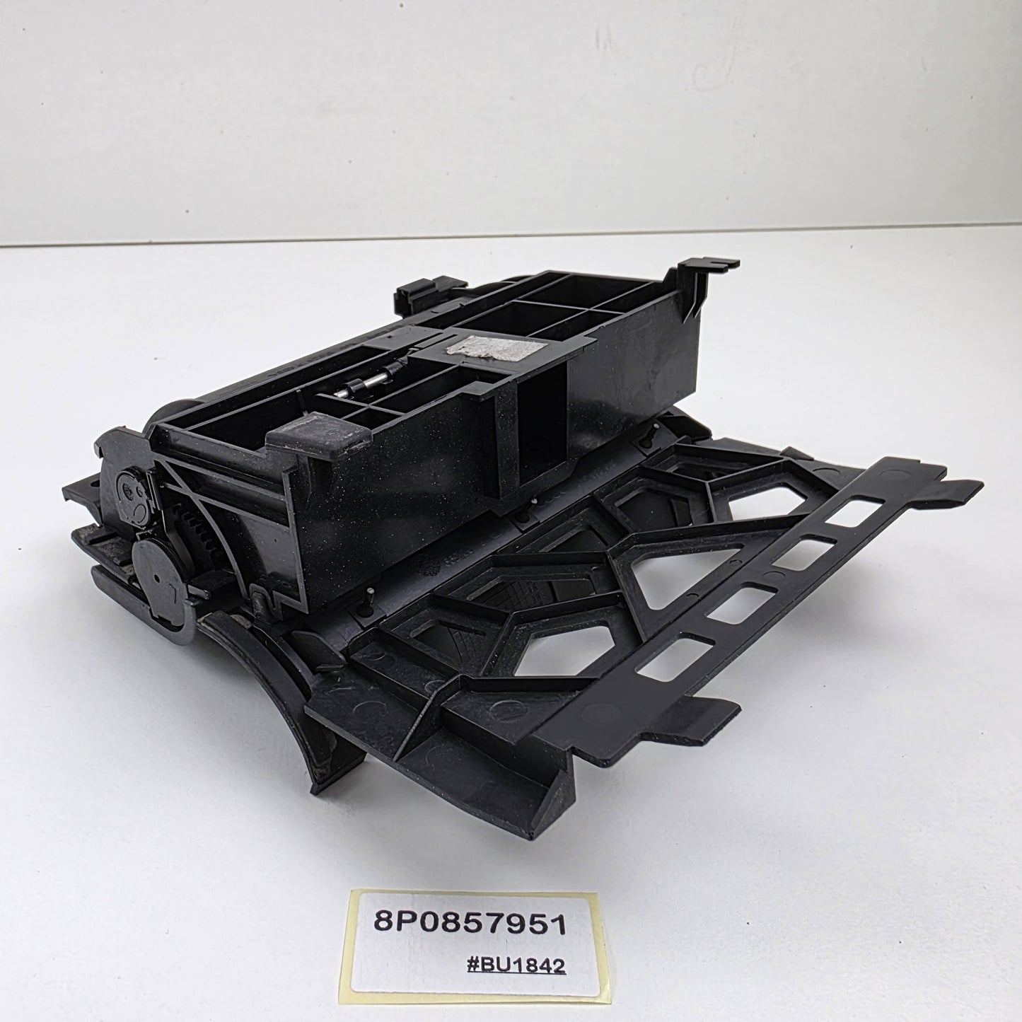 2003-2013 Audi A3 Quattro Front Console Ashtray 8P0857951