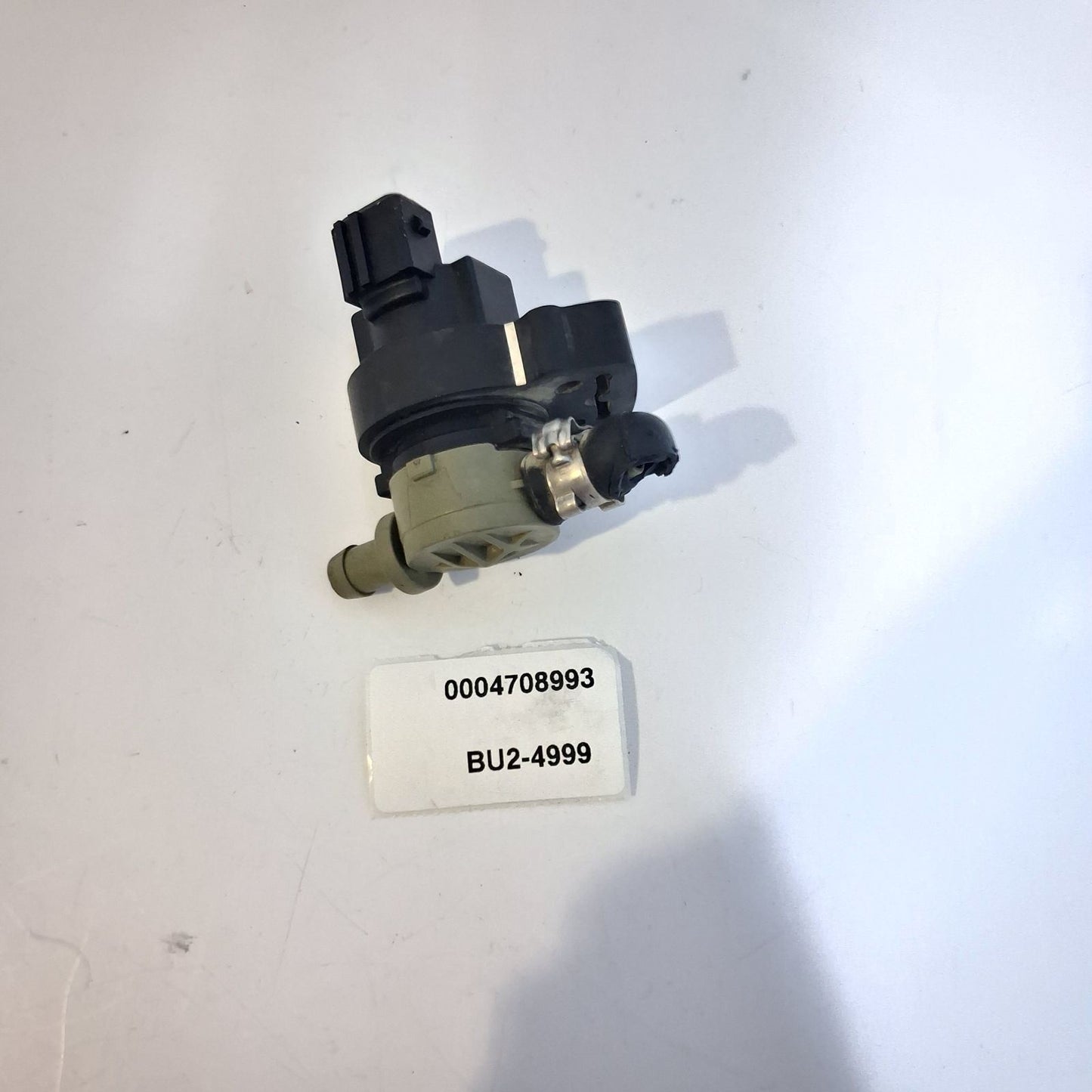 2012-2014 Mercedes-Benz C250 Vapor Canister Purge Solenoid 0004708993