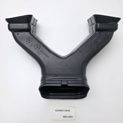 2016 Mercedes-Benz GLA Air Duct A2468310845