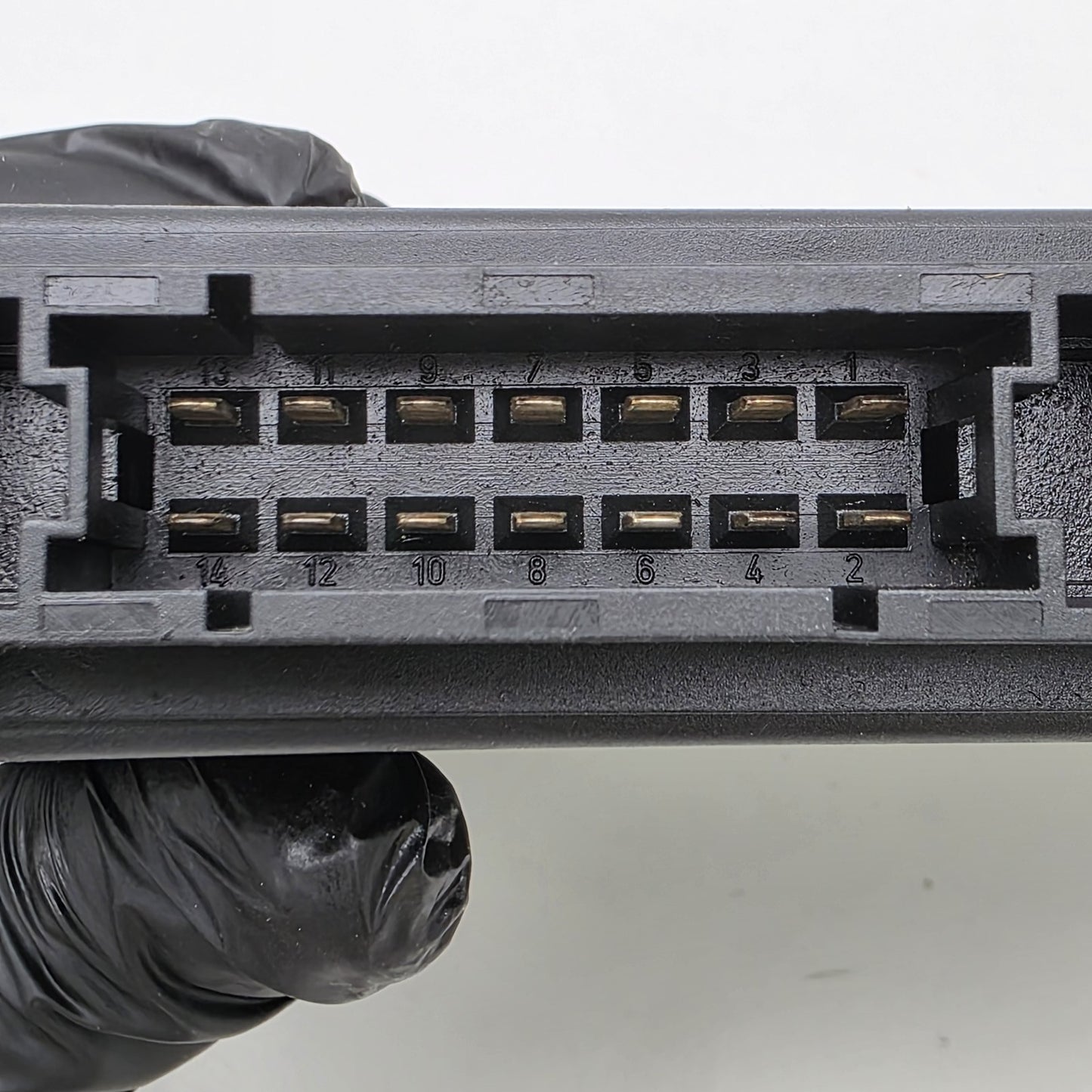 2002-2005 Mercedes-Benz CL Rear Seat Control ECU Module A2218708186
