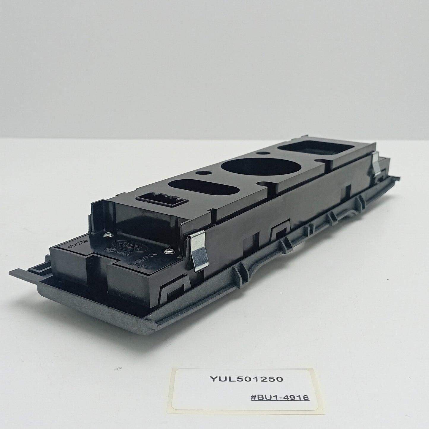 2002-2009 Land Rover Range Rover L322 Switch YUL501250