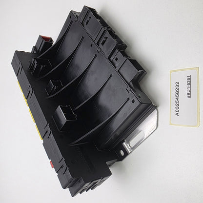 2004-2006 Mercedes-Benz CL Module Fuse Relay Box A0325458232