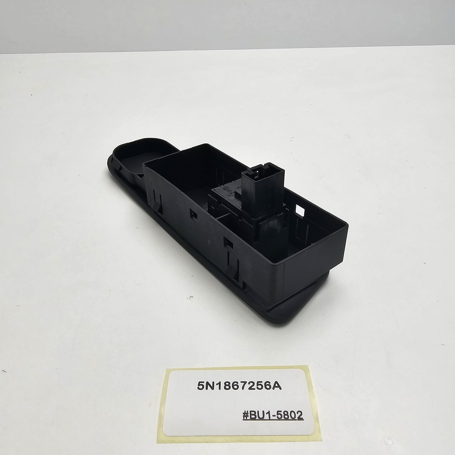 2010-2018 Volkswagen Tiguan Door Window Switch Bezel 5N1867256A
