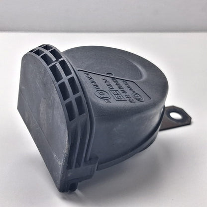 2004-2009 Subaru Outback Horn Signal E13000094