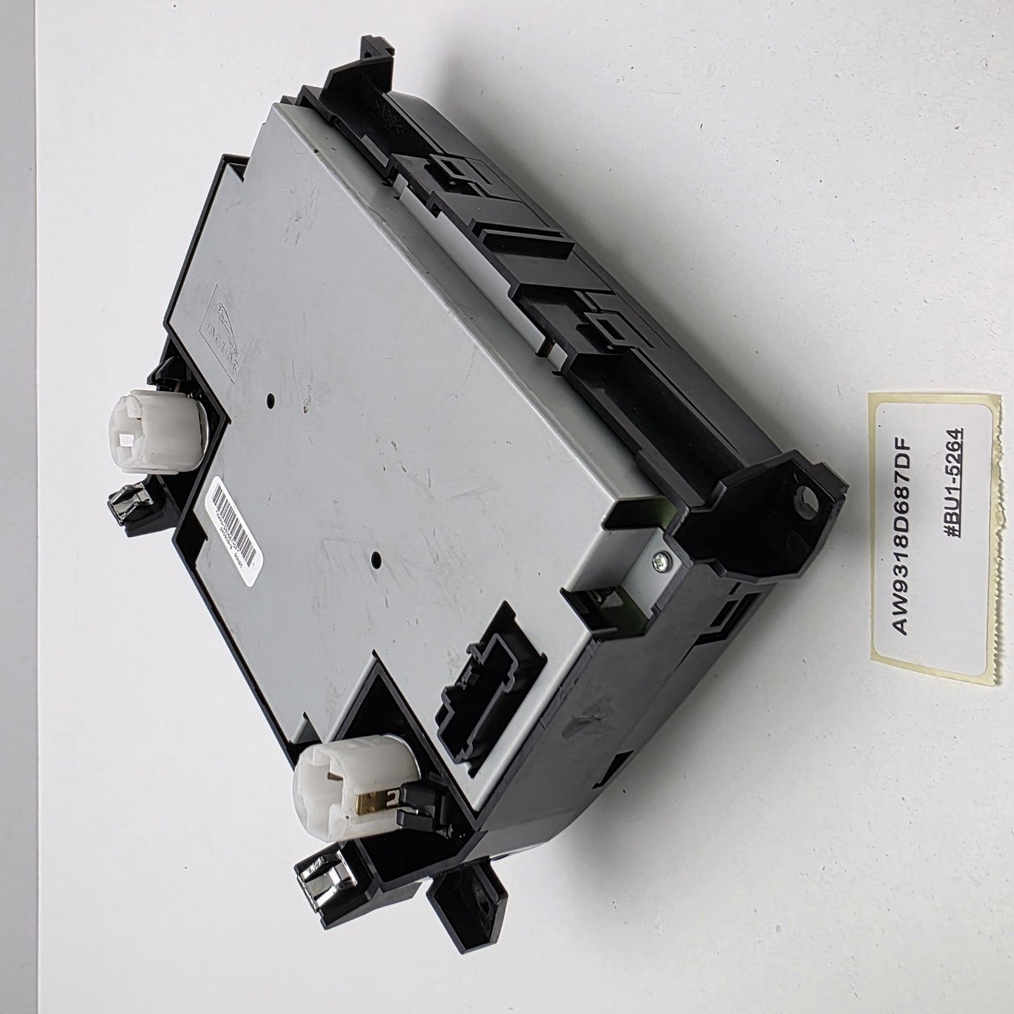 2010-2015 Jaguar XJ Rear Climate Control Panel AW9318D687DF