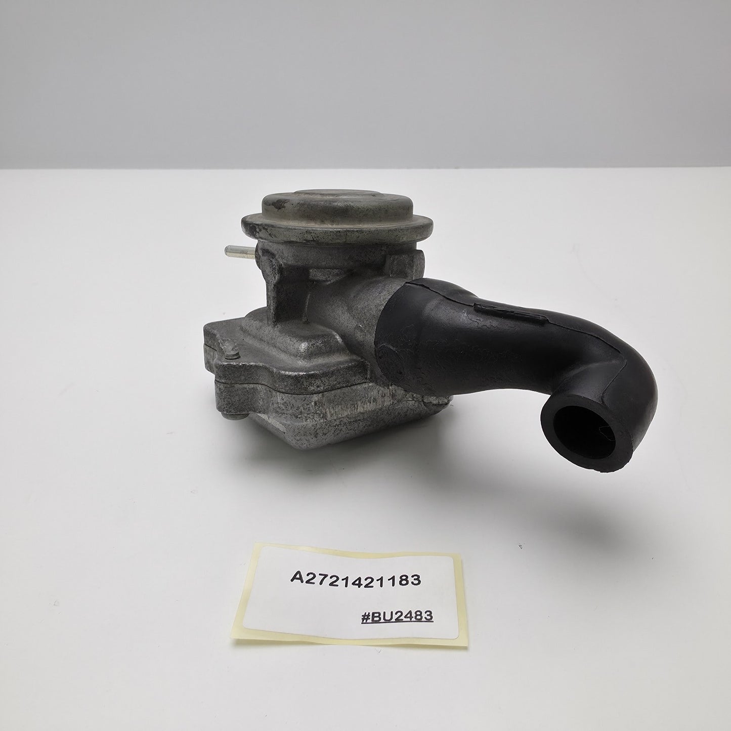 2007-2011 Mercedes-Benz E280 MOLDED HOSE A2721421183