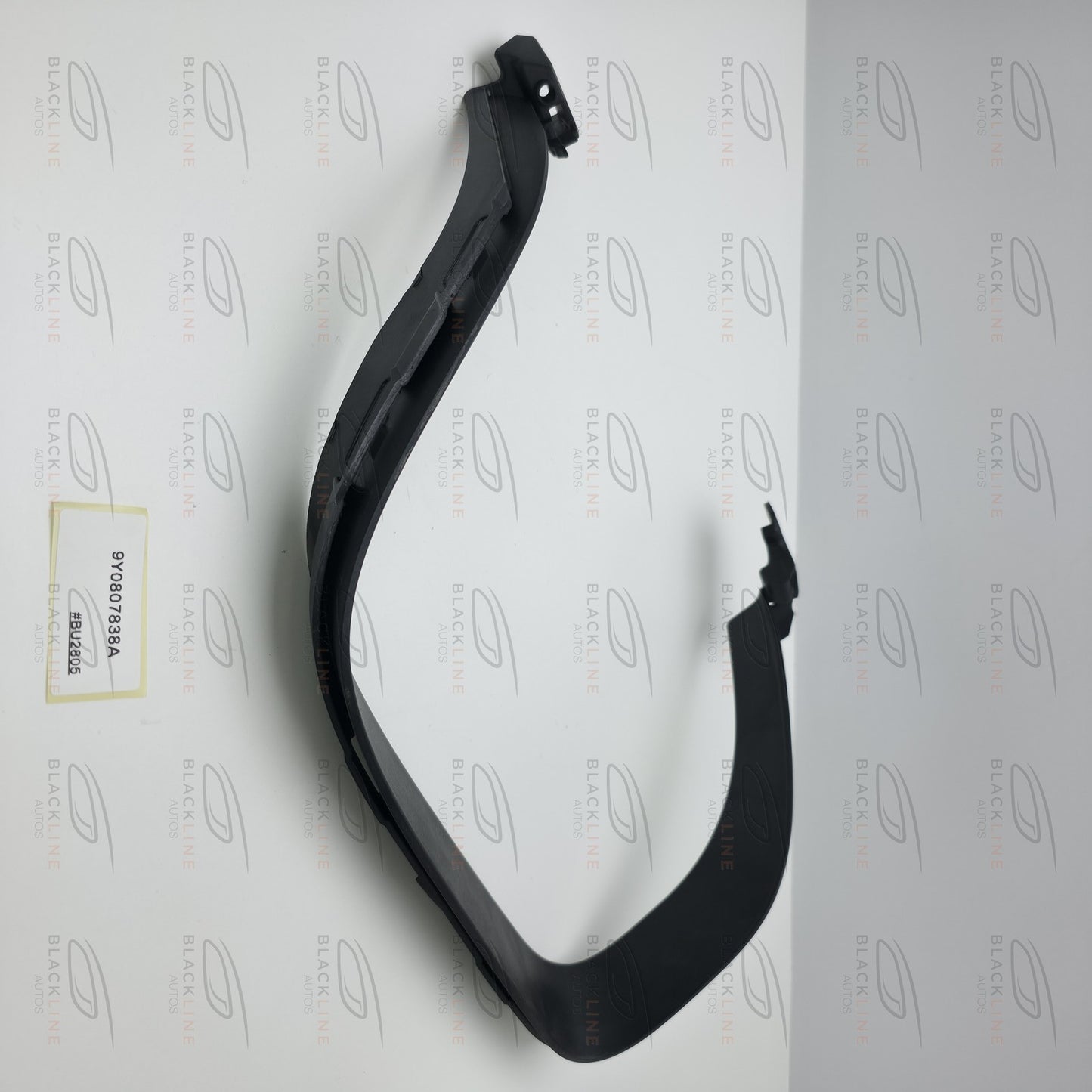 2019-2024 Porsche Cayenne Right Rear Bumper Exhaust Trim Cover 9Y0807838A