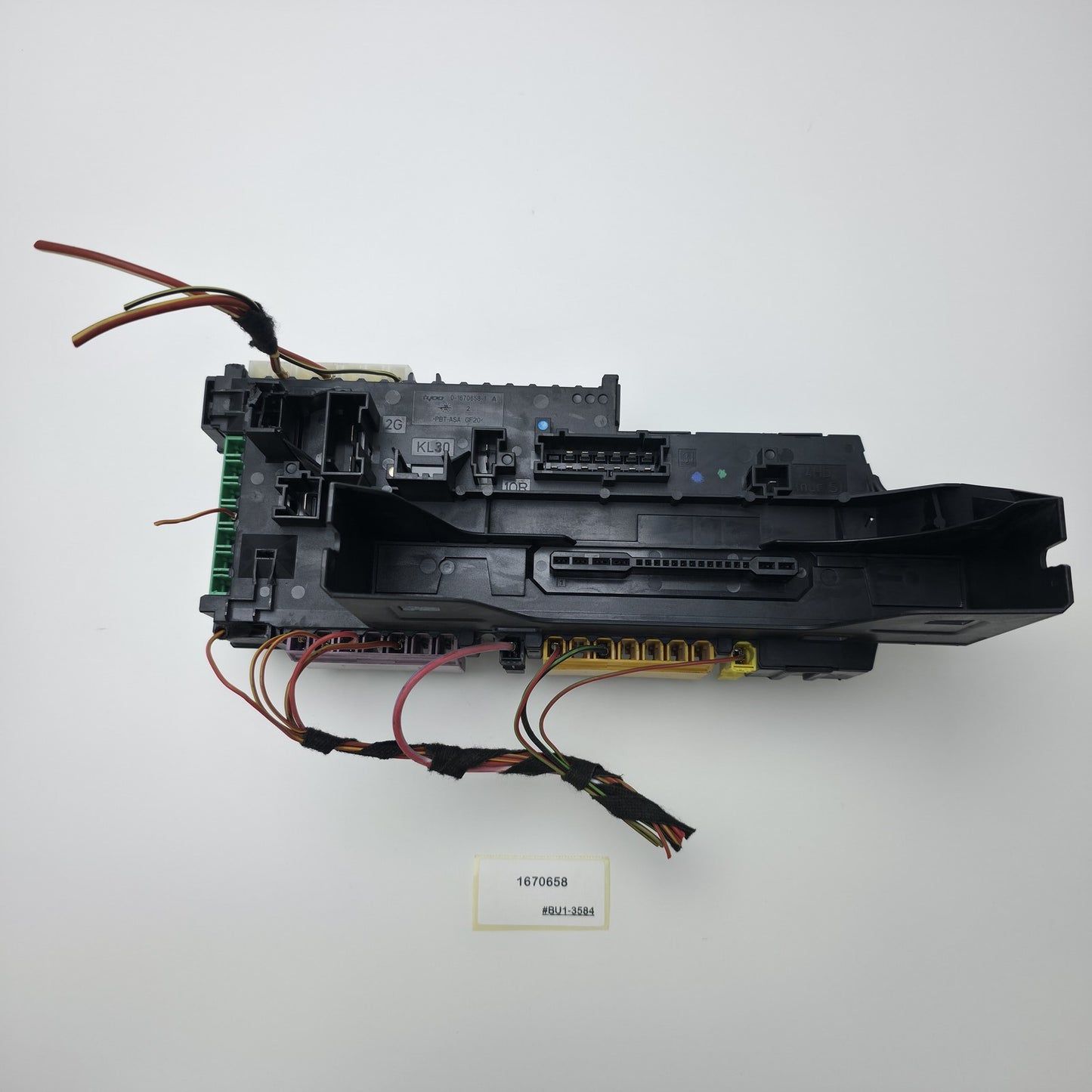 2007-2014 Mercedes-Benz C SAM RELAY FUSE BOX 1670658