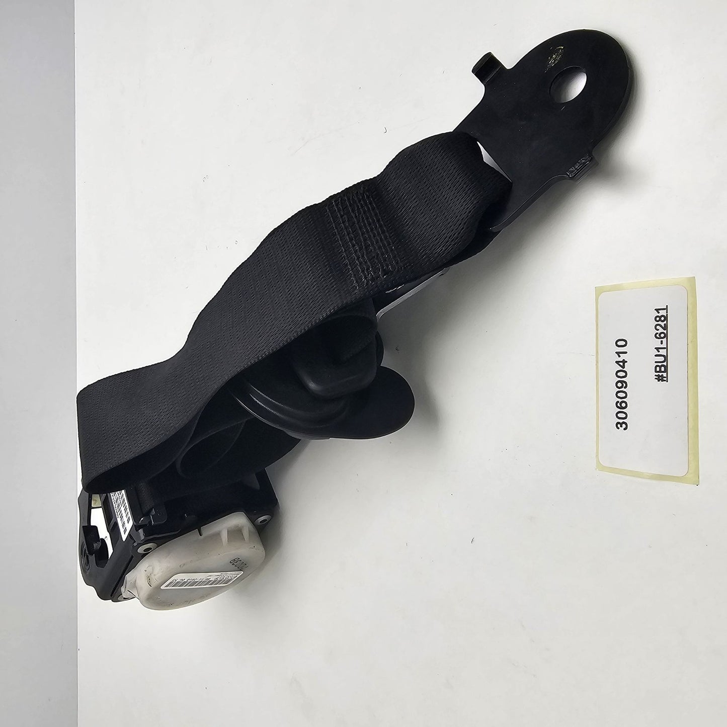 2008-2012 BMW X6 Front Seatbelt Retractor 306090410